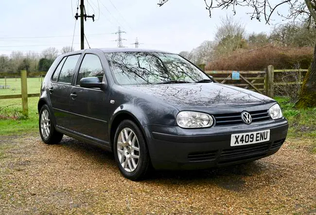 VW Golf. 1.6 Manual. Registration number: X409 ENU. 2000 VW Golf 1.6