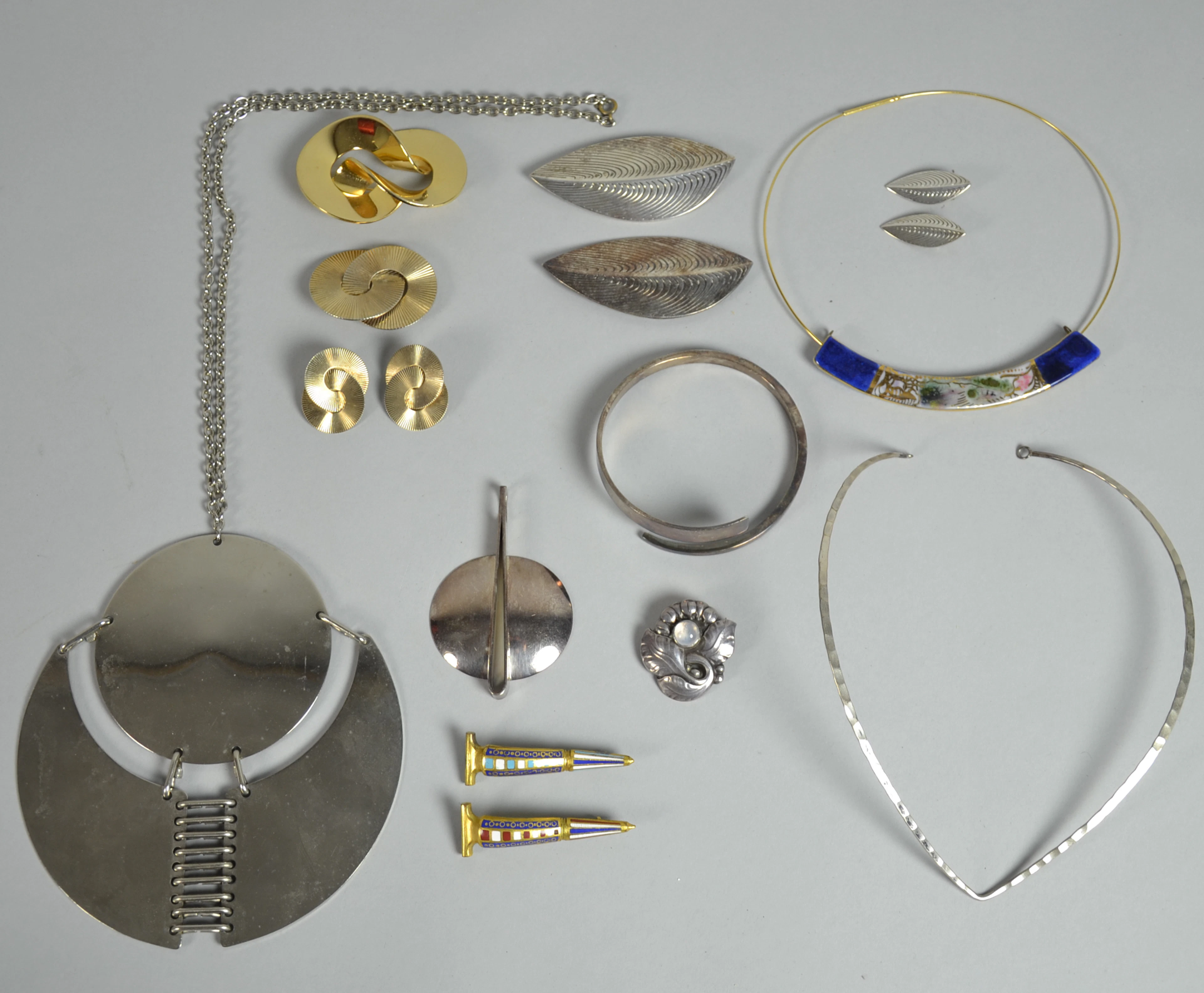 KONVOLUT HANS HANSEN, GEORG JENSEN, DIOR U.A.