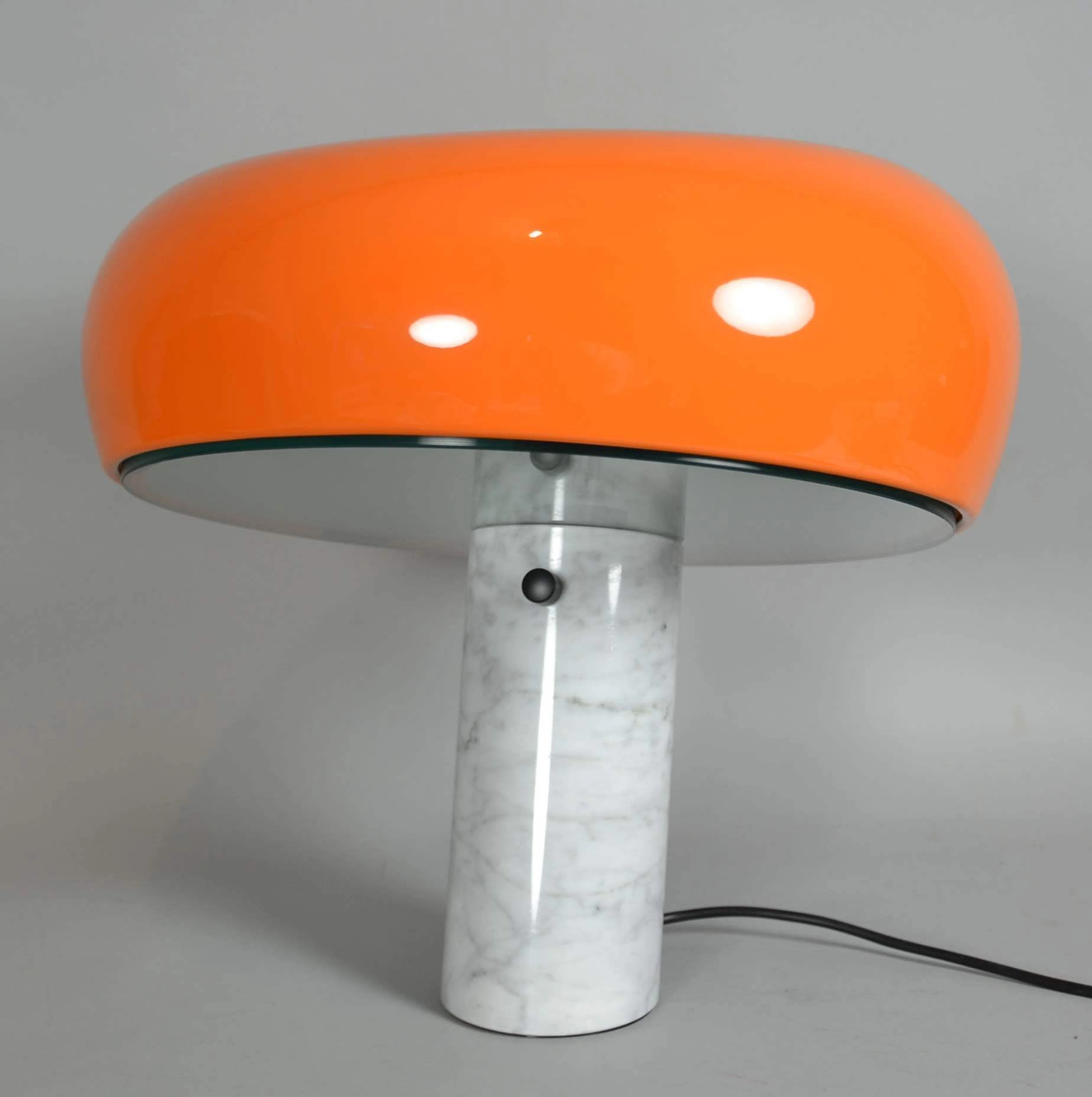 ACHILLE & PIER GIACOMO CASTIGLIONI. LEUCHTE "SNOOPY" SPECIAL EDITION.