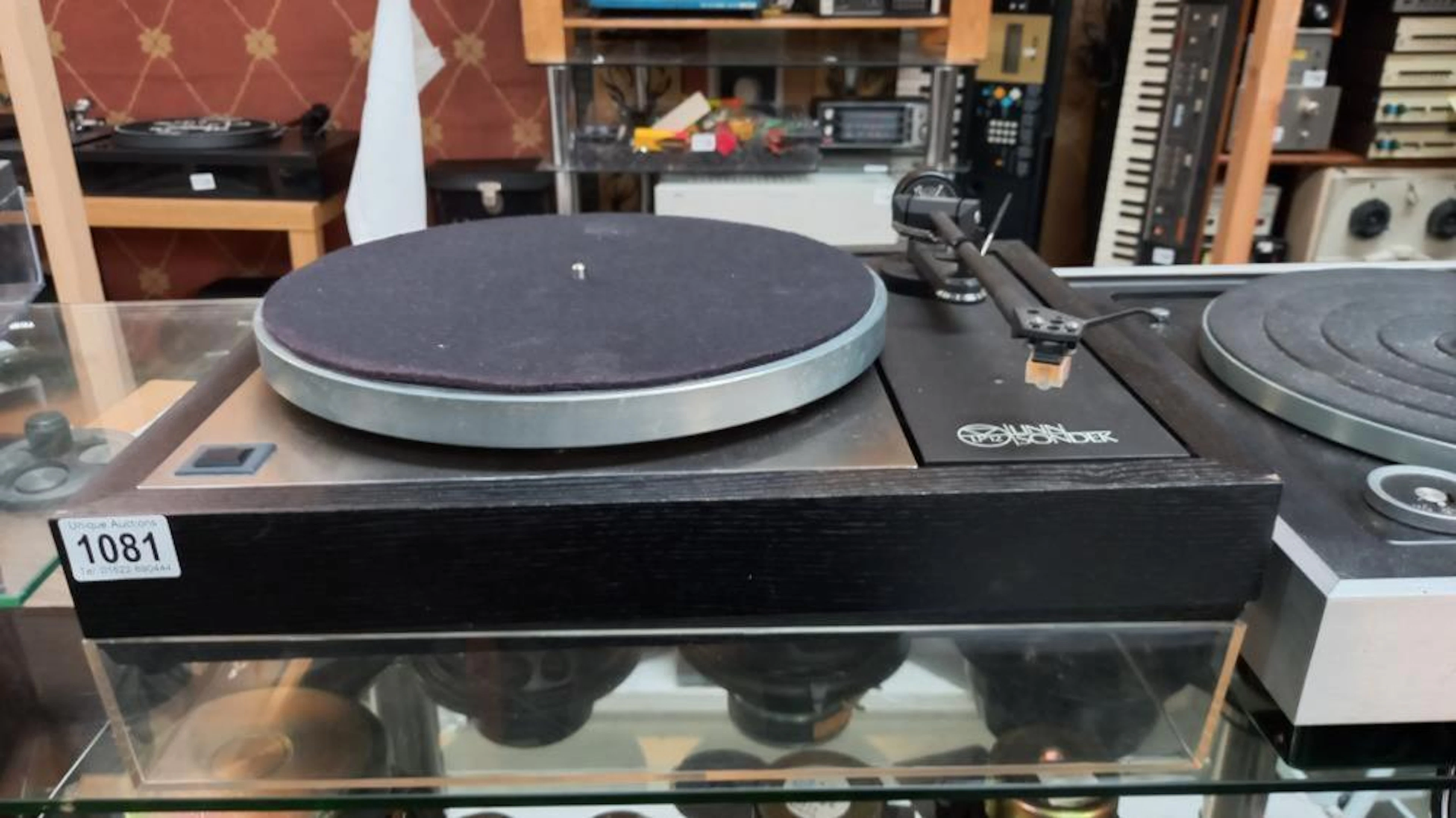 A Linn Sinder LP12 Deck