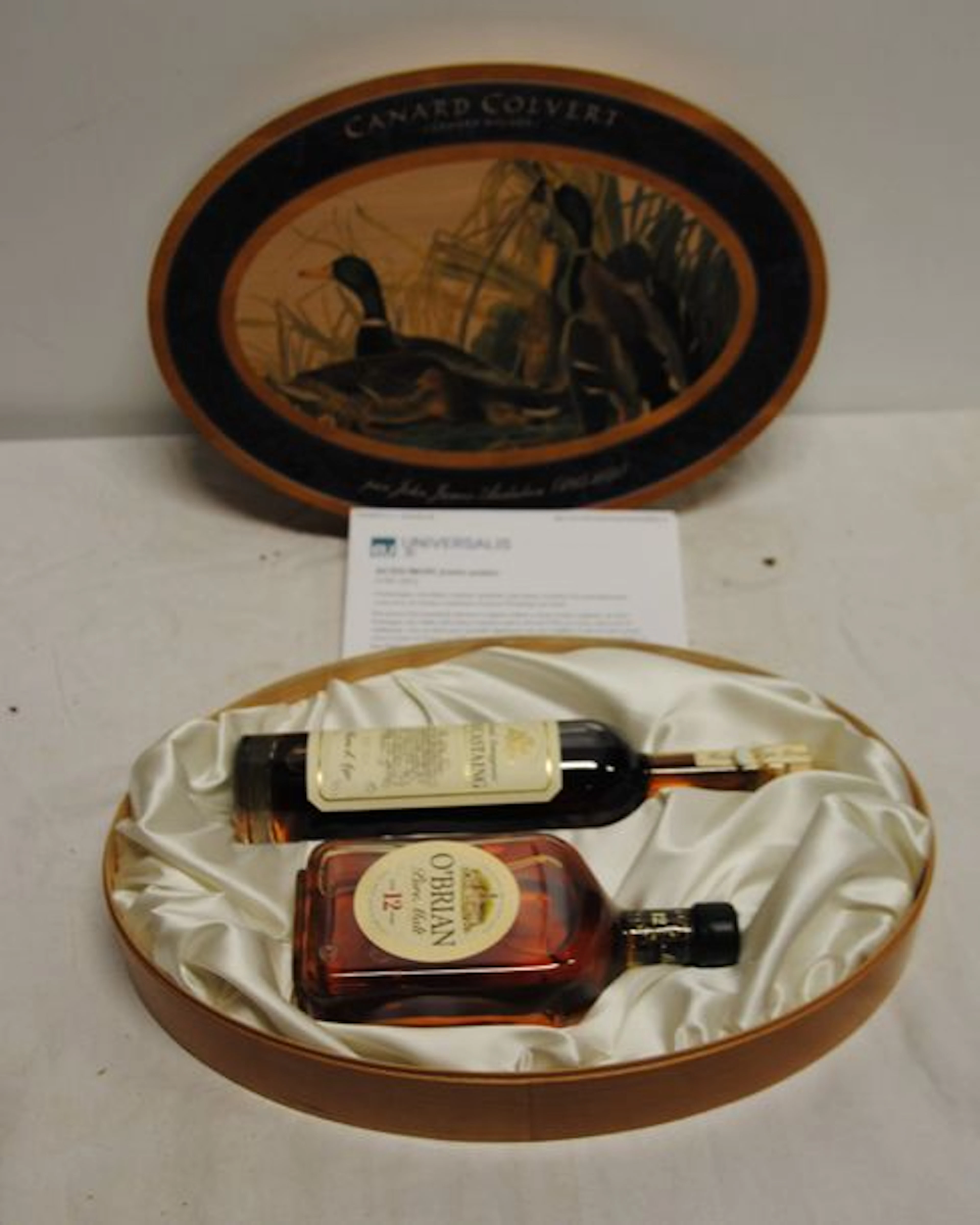 1 coffret 1 bout de whisky pure malt O'BRIAN... - Lot 893 - Varenne Enchères