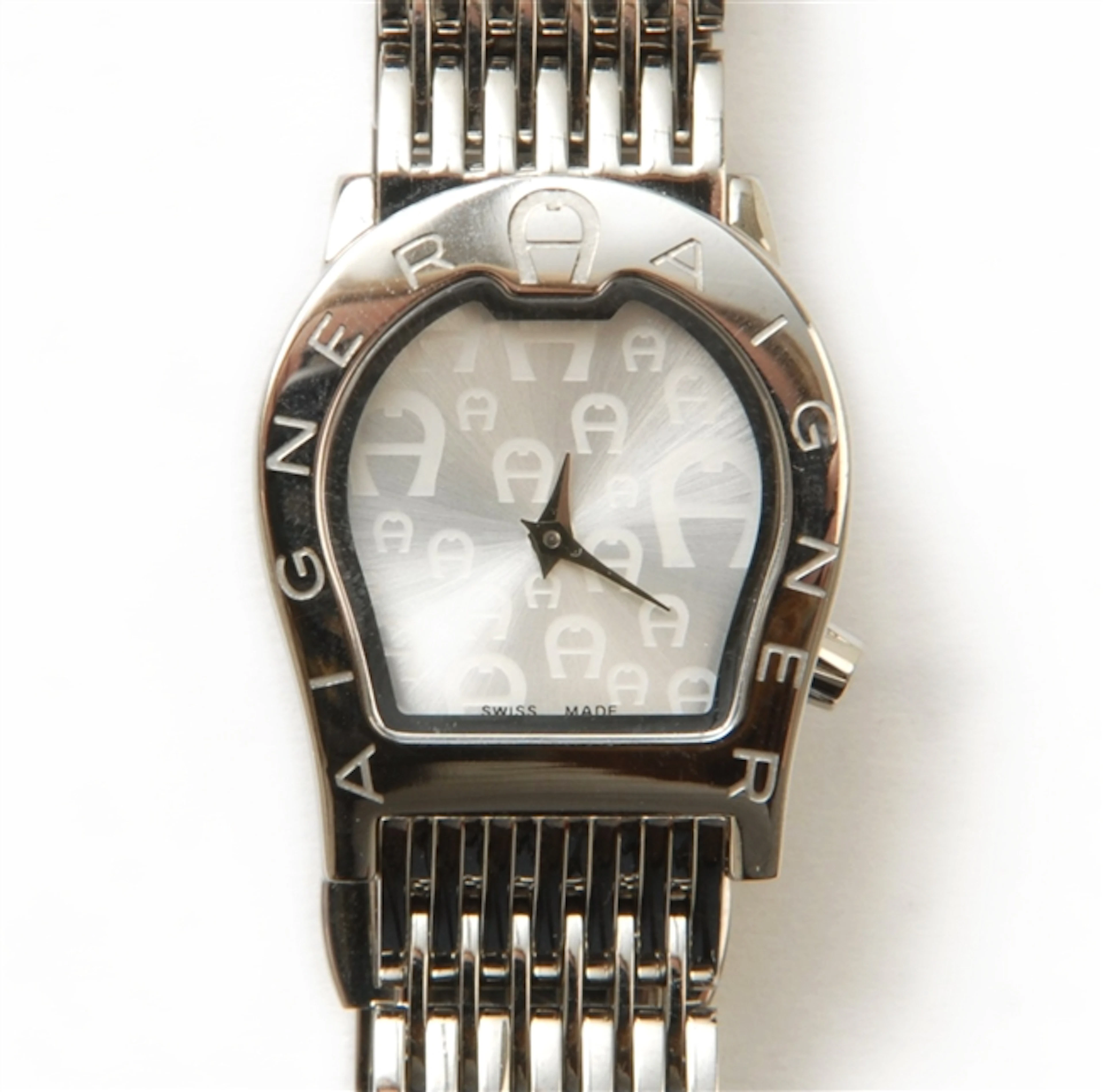 An Aigner lady's stainless steel quartz