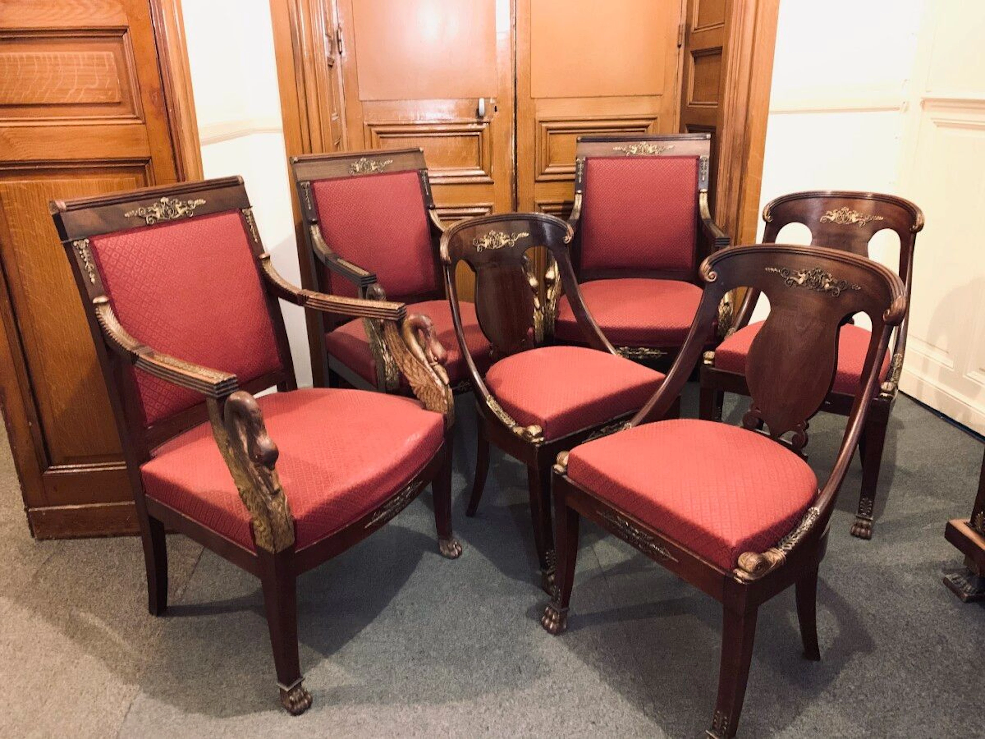 Mobilier de salon en acajou et placage d'acajou... - Lot 71 - Eve