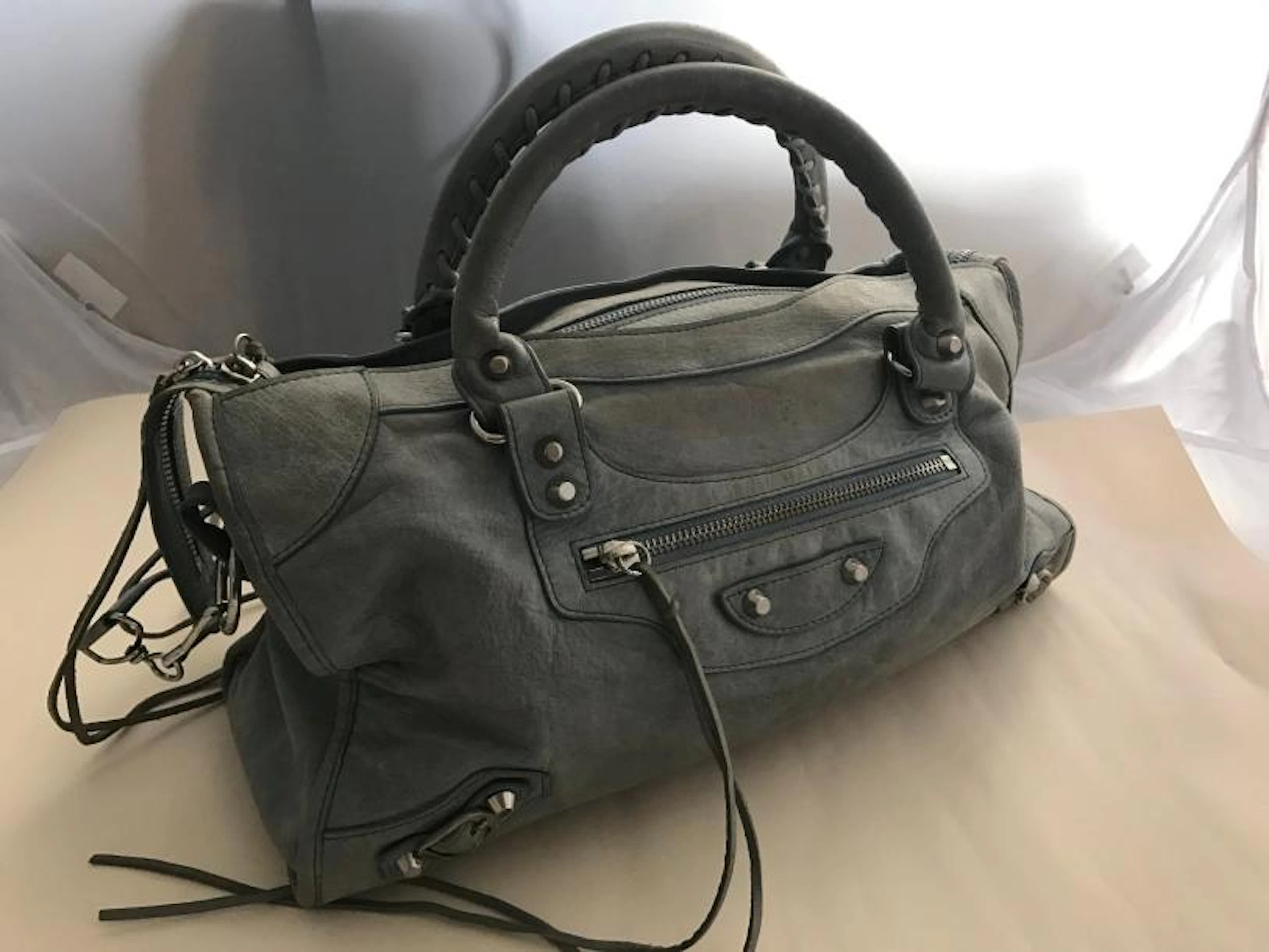 BALENCIAGA Paris Sac cross body n°0162C…