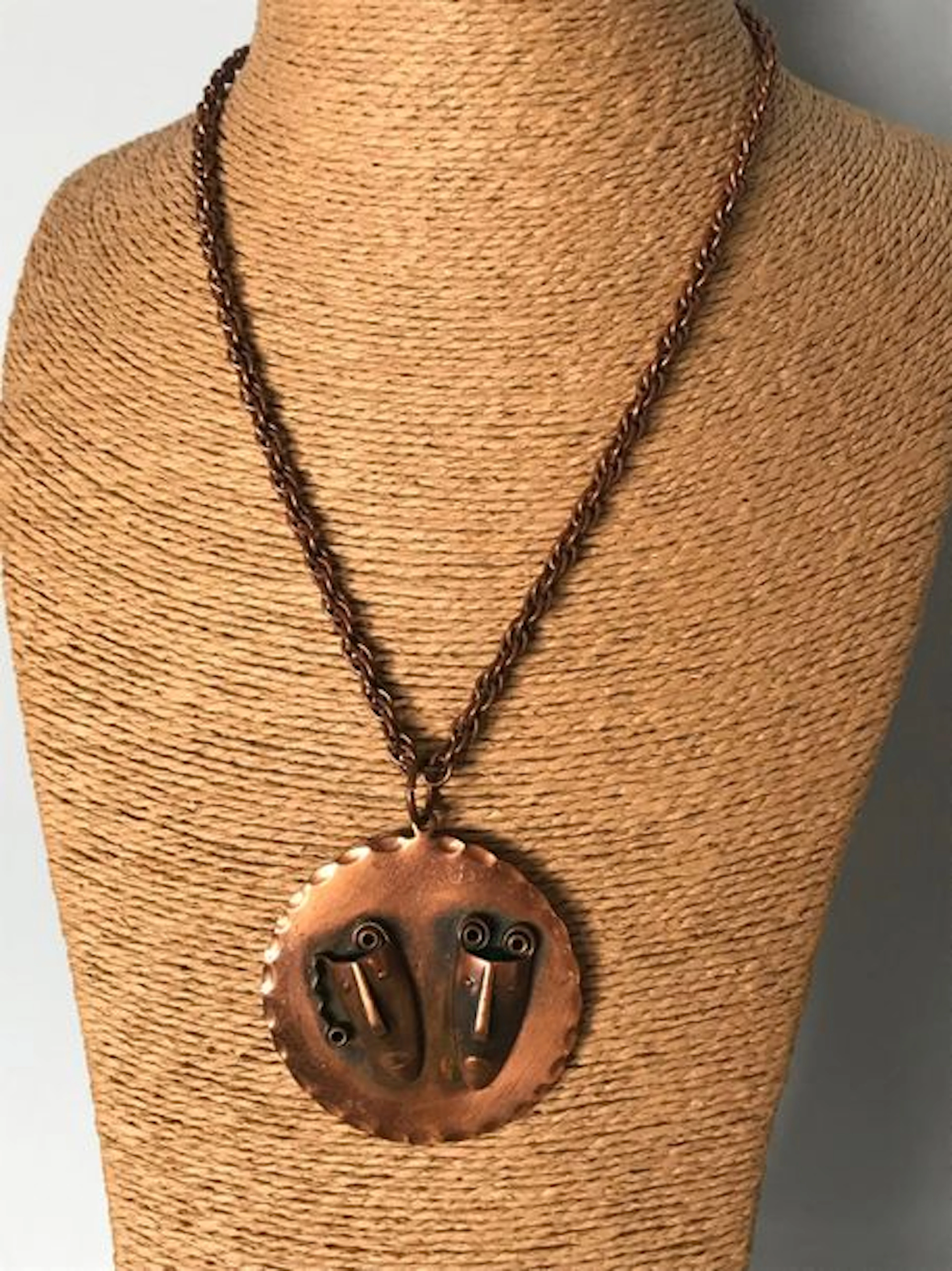 REBAJE Collier en et pendentif en métal…