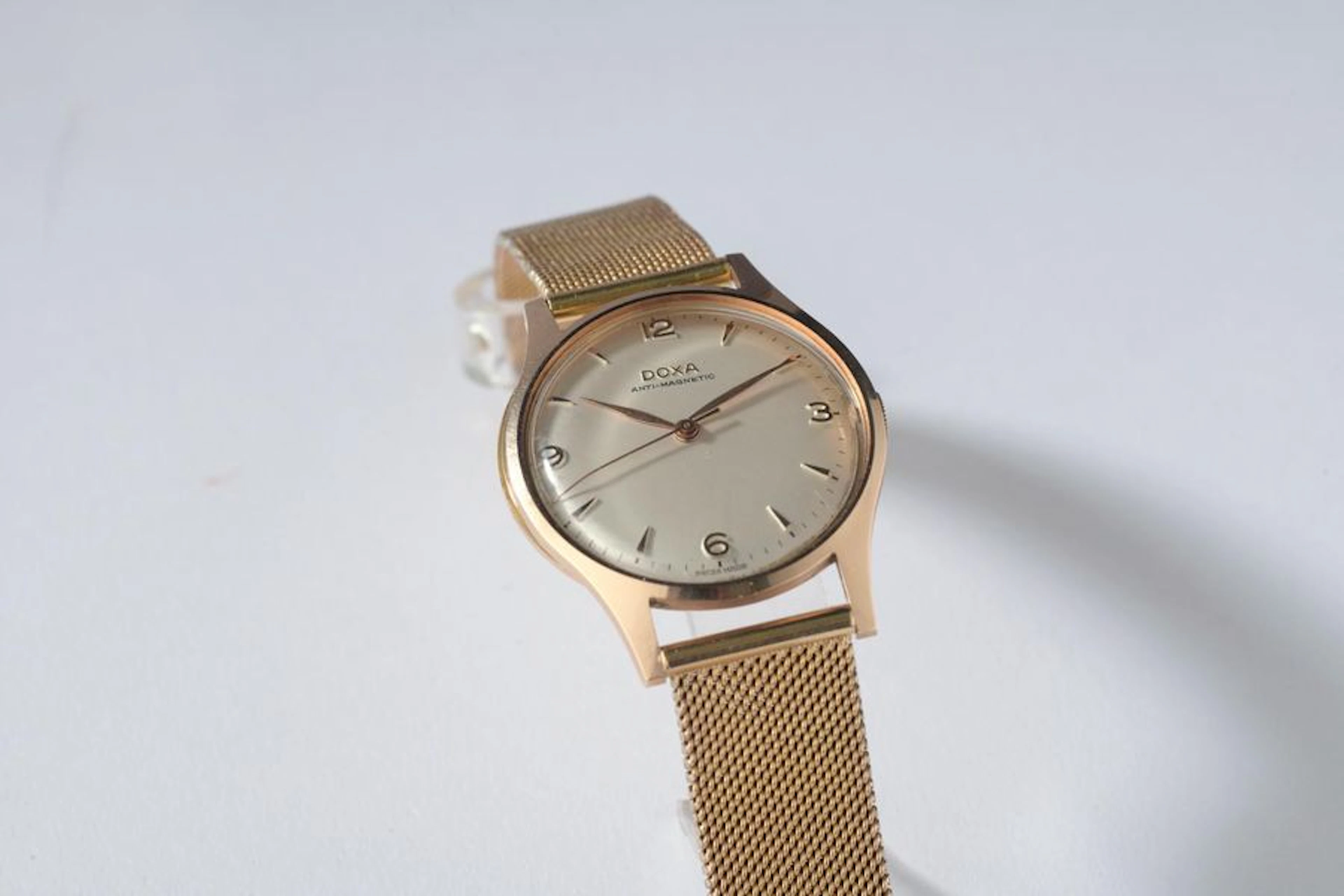 DOXA. Montre bracelet d'homme en or jaune…