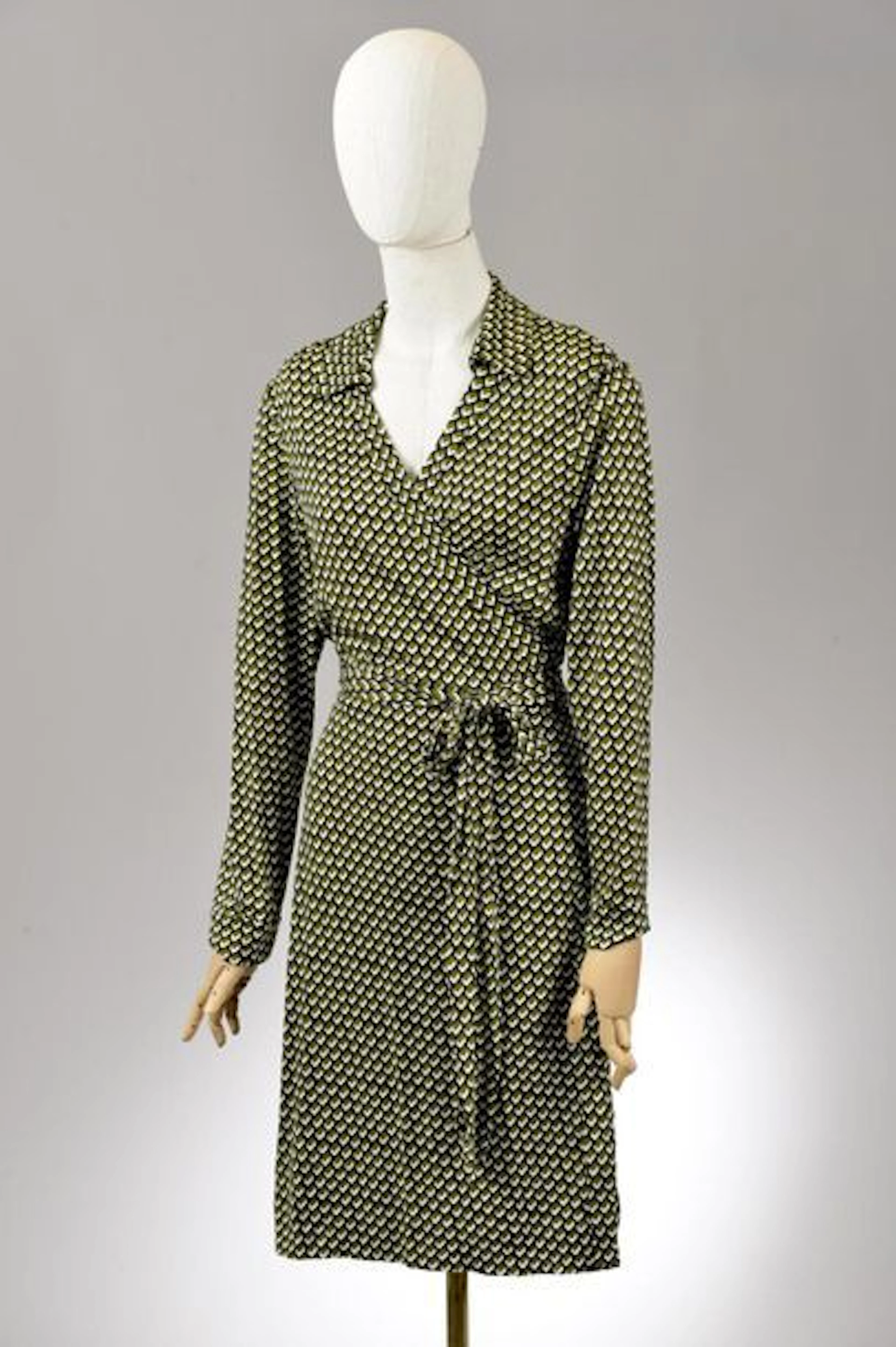 *DVF – Diane Von Fürstenberg Ensemble de... - Lot 456 - Le Floc'h Judiciaire