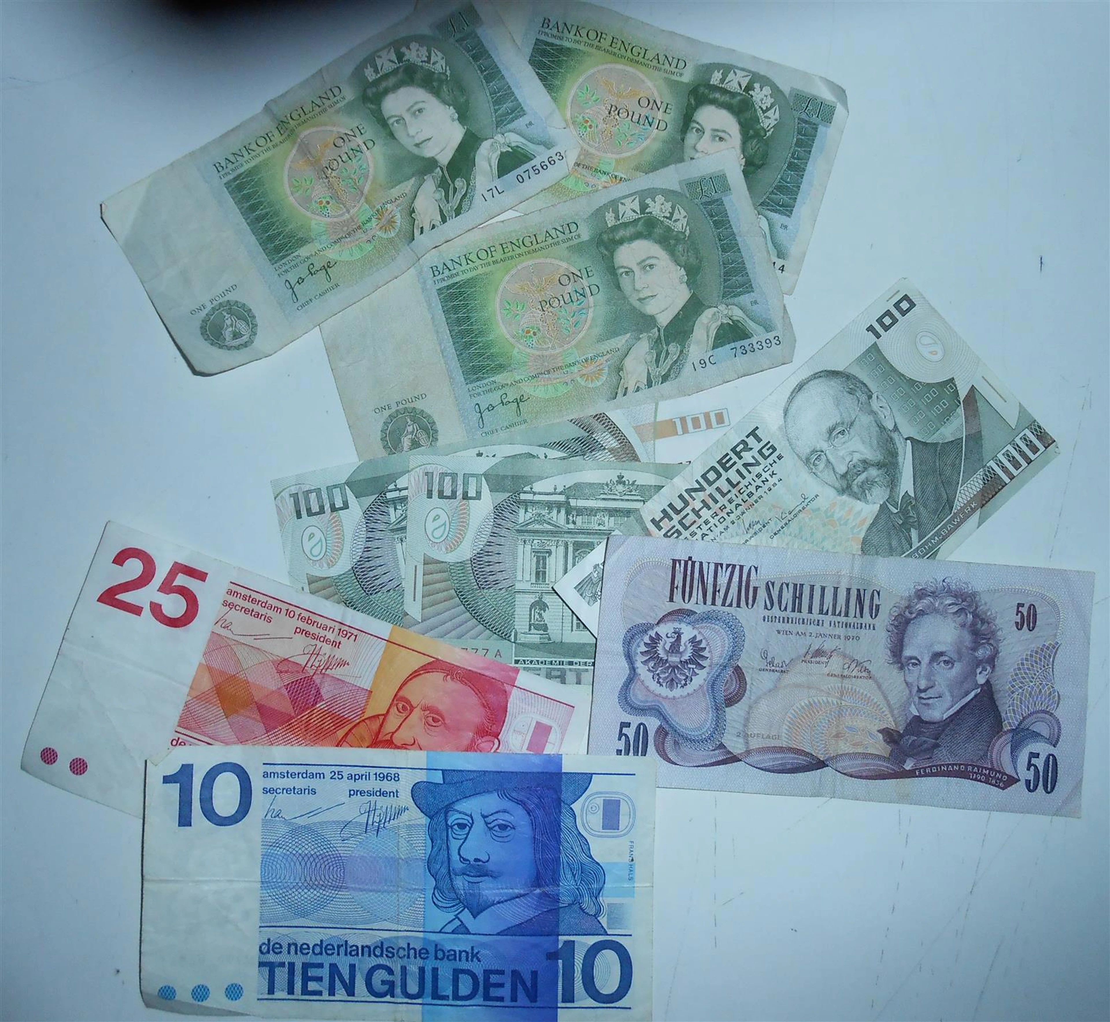 BILLETS DE BANQUE 34