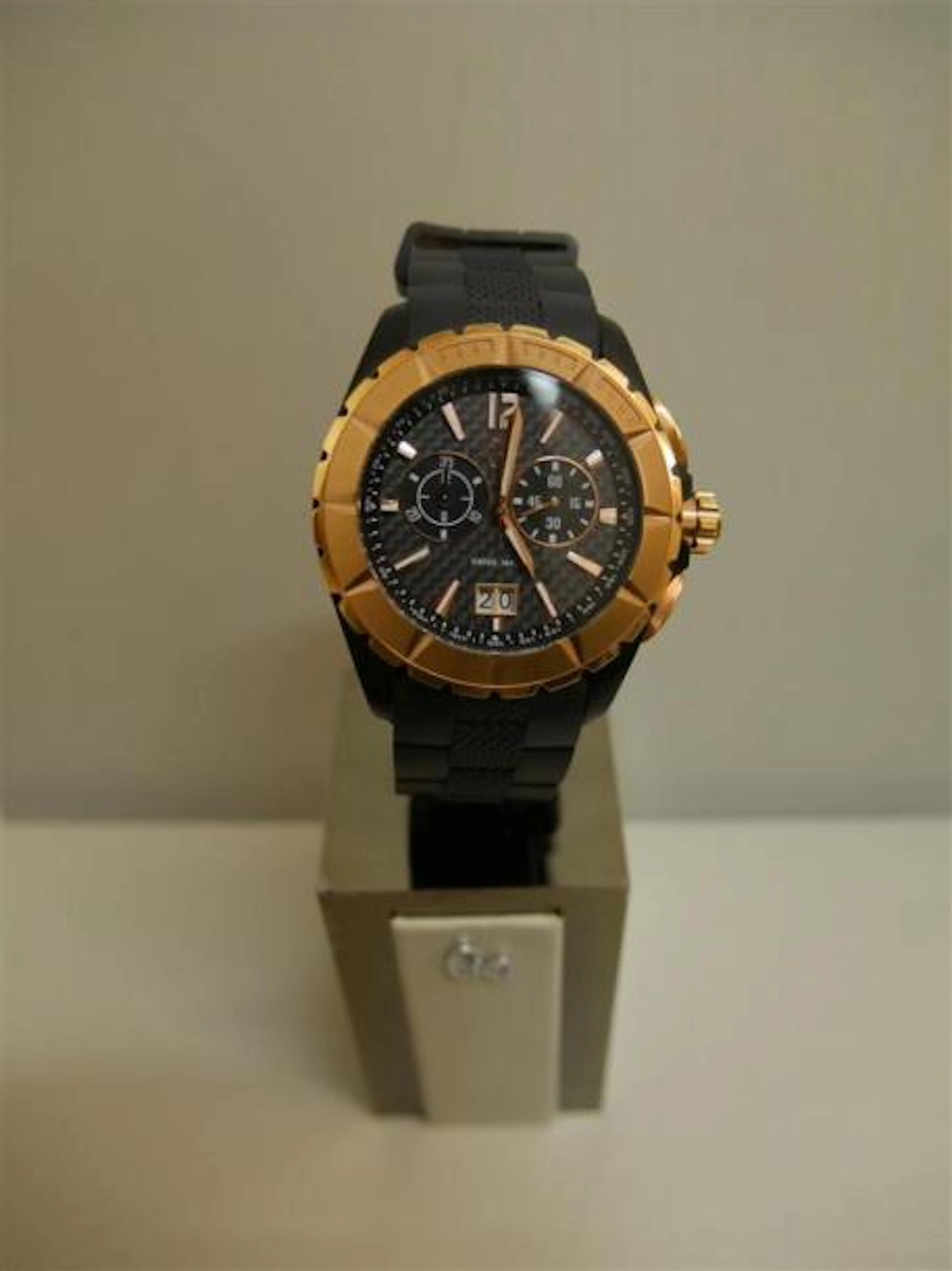 GUESS. Modèle GC45005G. Montre bracelet d'homme,…
