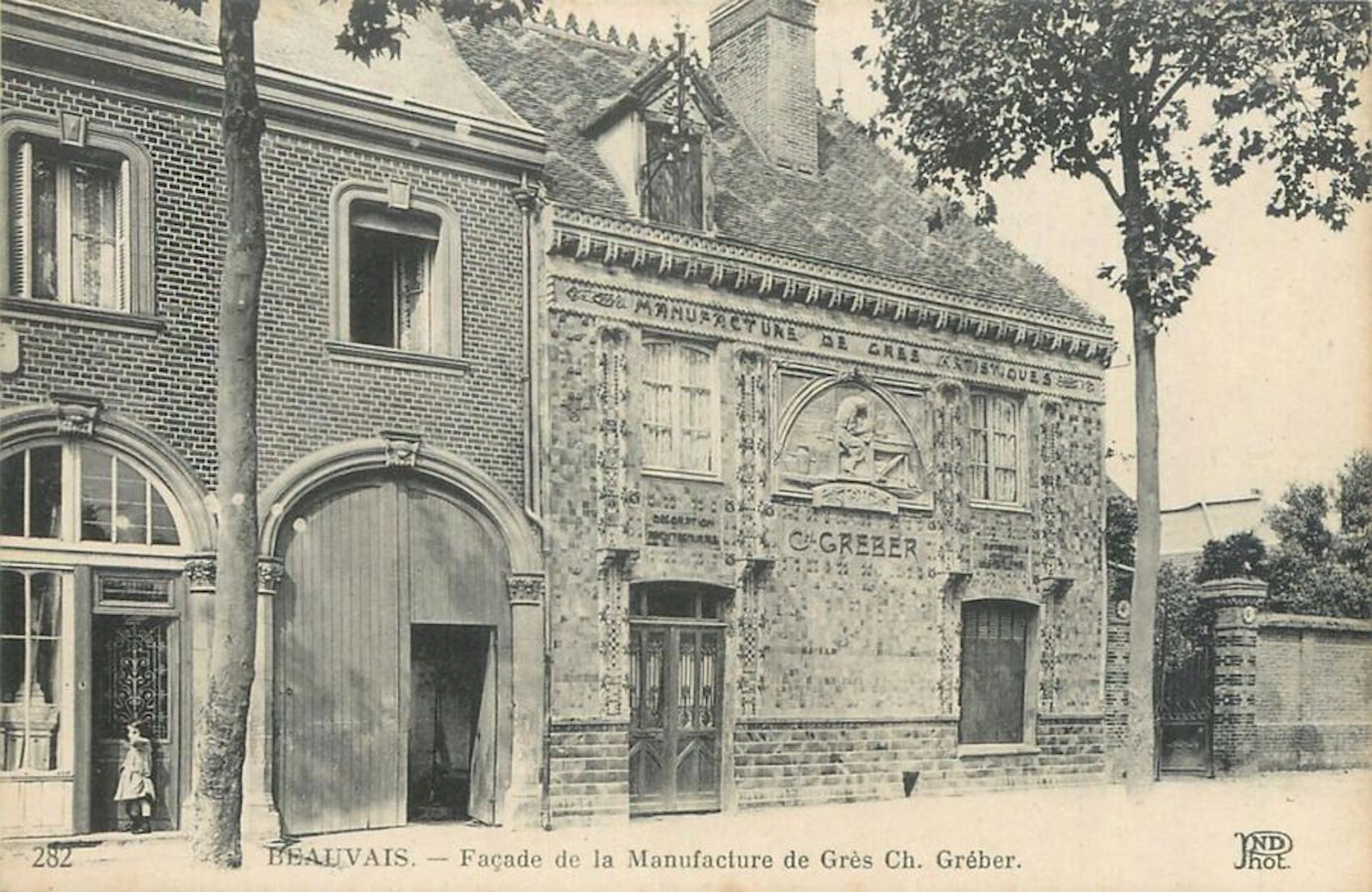 19 CARTES POSTALES INDUSTRIES : Province.…