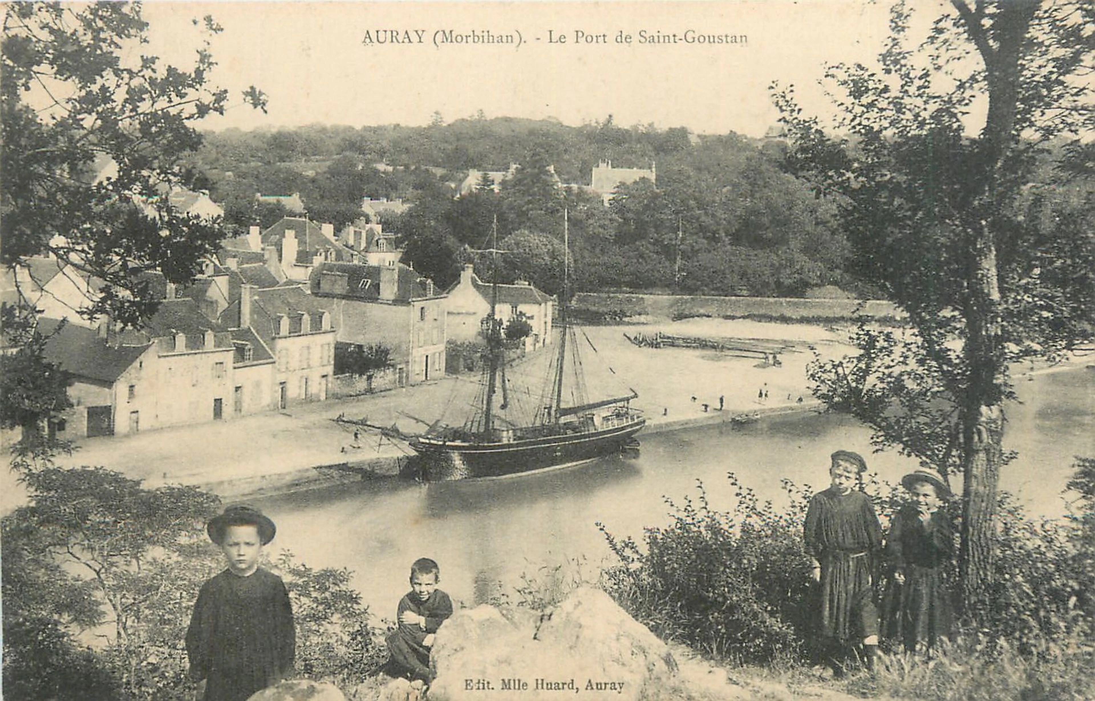 48 CARTES POSTALES MORBIHAN : Villes, qqs... - Lot 208 - Morand & Morand