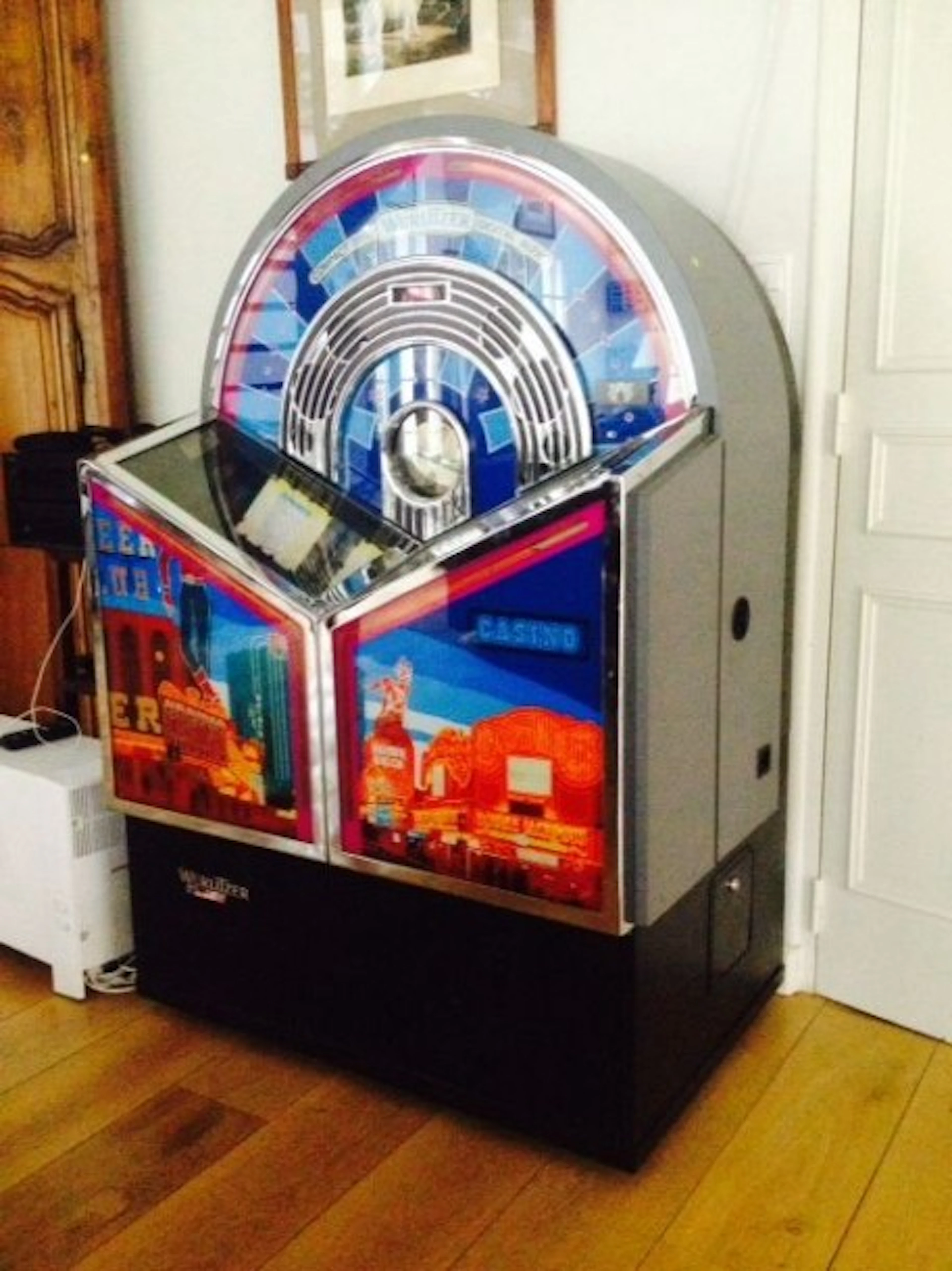WURLITZER - JUKE-BOX