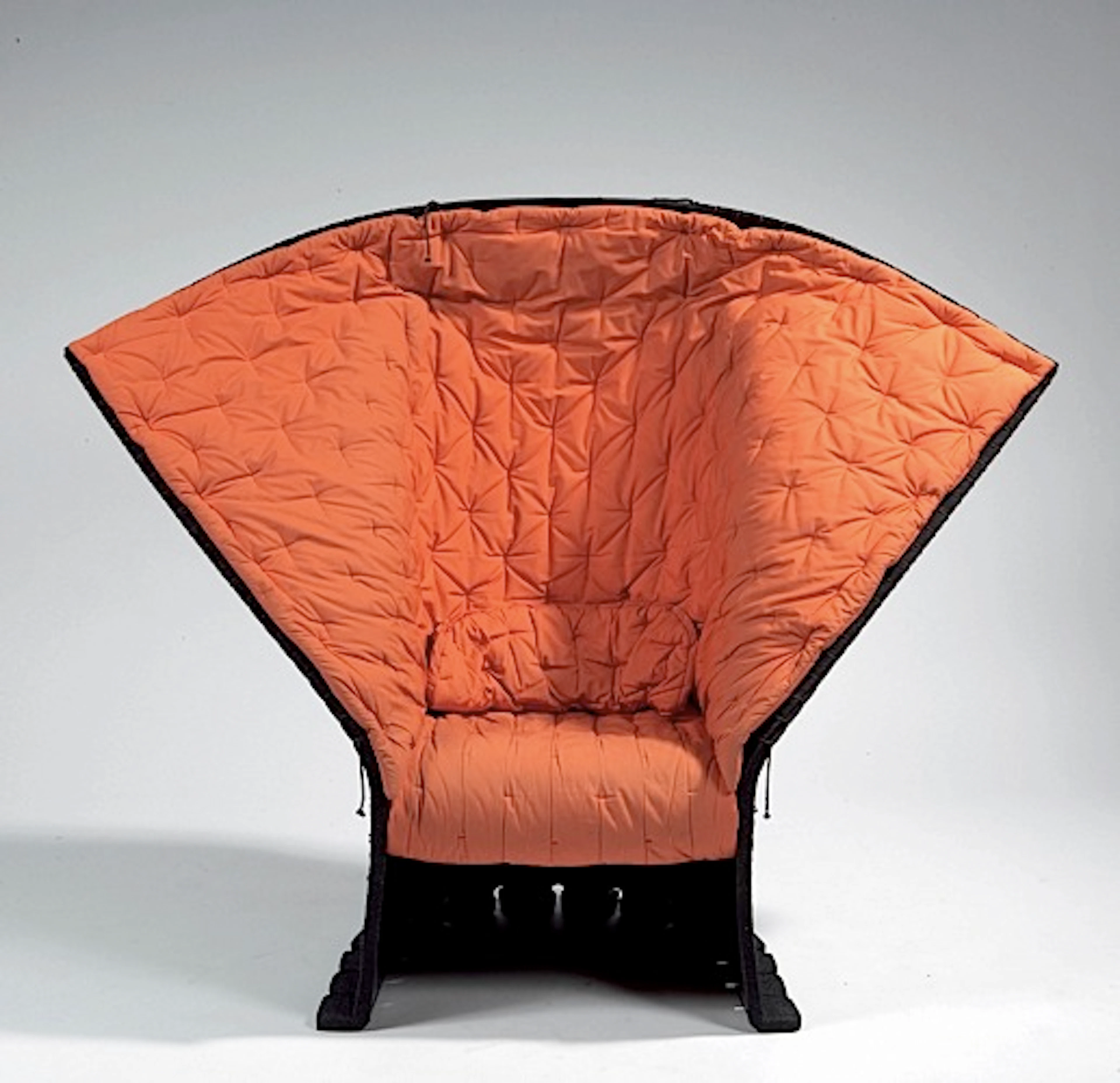 Gaetano PESCE (Né en 1939) Fauteuil modèle I Feltri - 1987 Structure