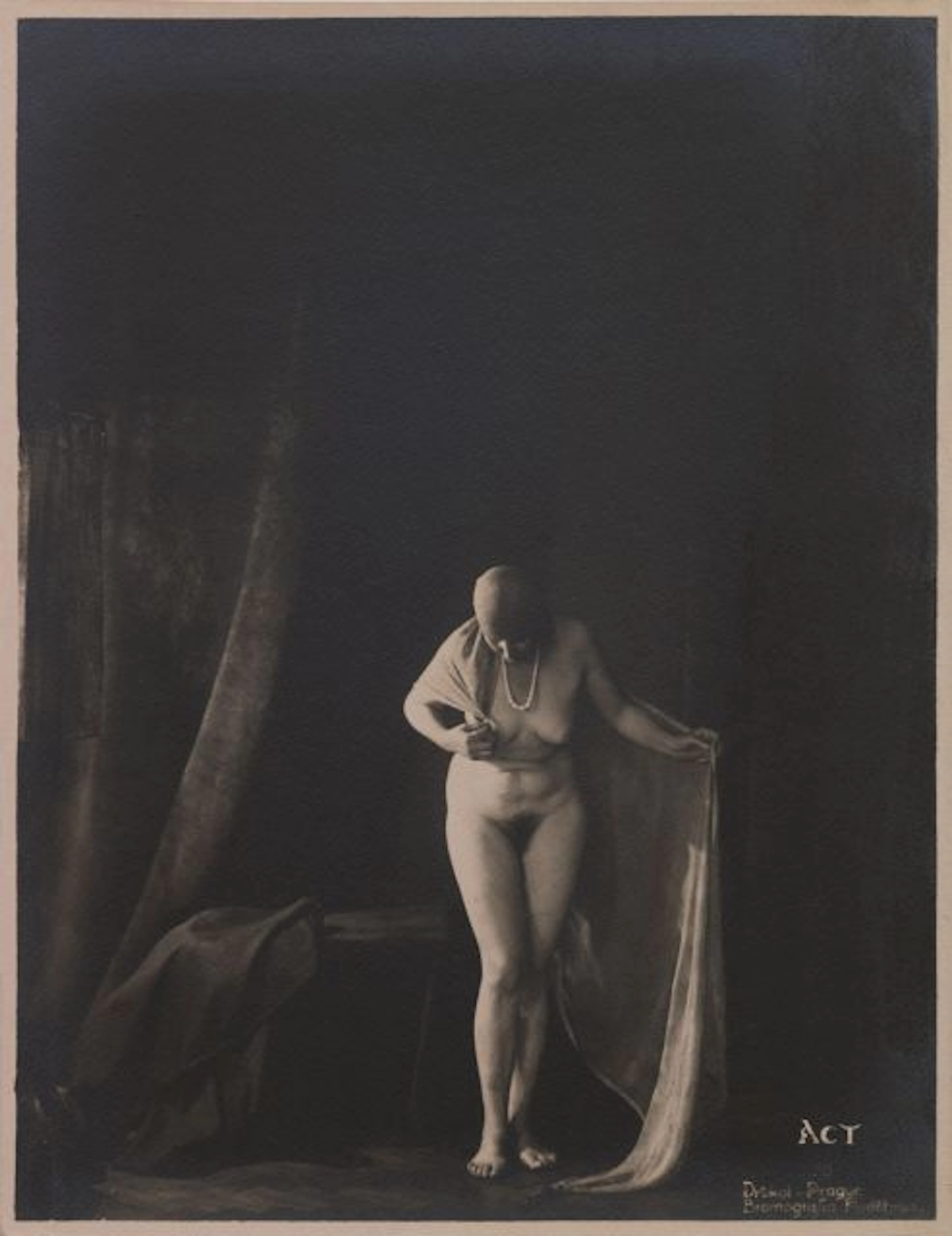 Frantisek DRTIKOL 1883 - 1961 STANDING NUDE WITH NECKLACE - VERS 1930