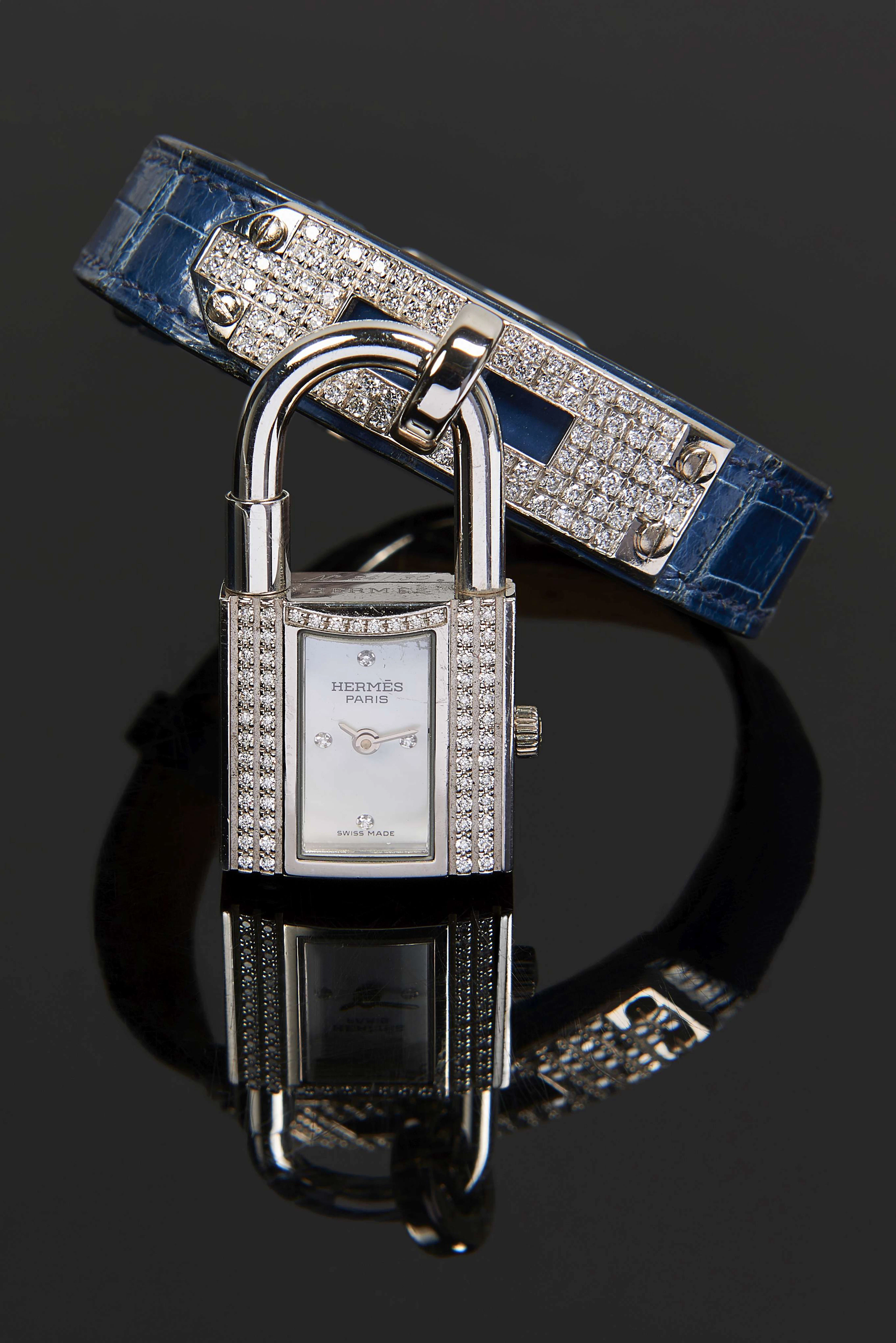 HERMÈS 2009 Commande spéciale Montre KELLY Or gris 18 K...