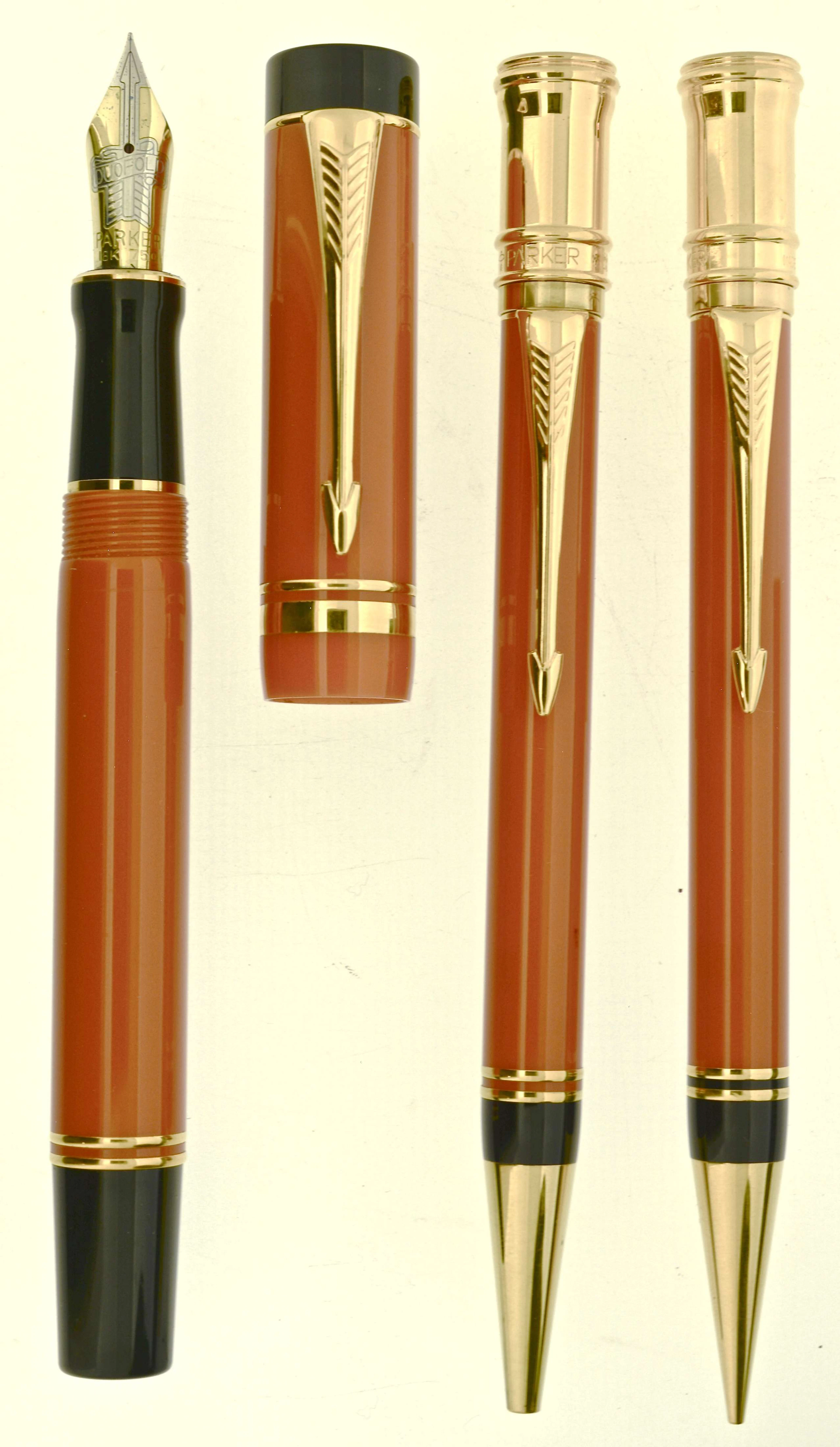 PARKER Parure plume Centenial + bille + mine de la collection Duofold