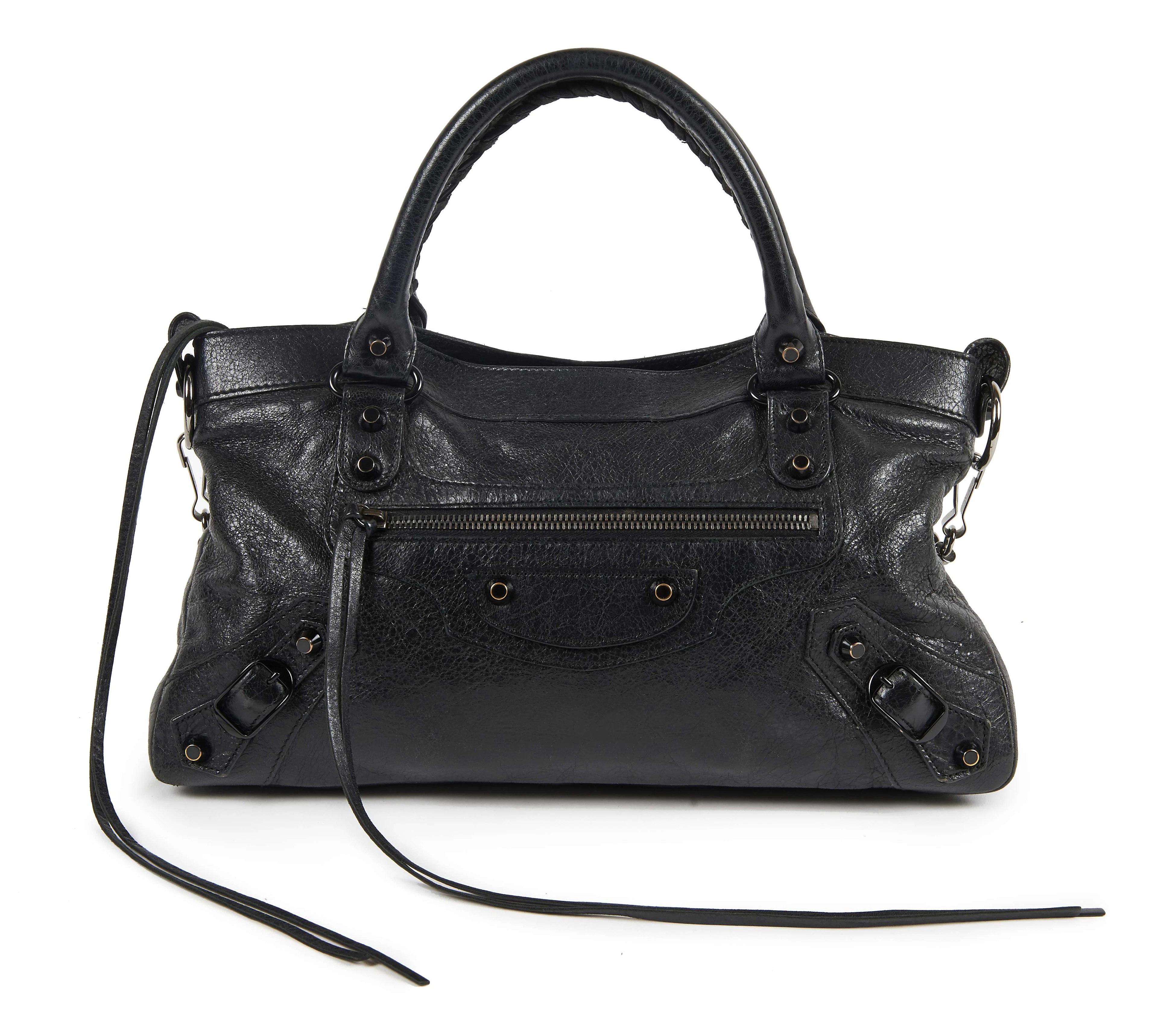 BALENCIAGA SAC "Arena First" en cuir vieilli noir