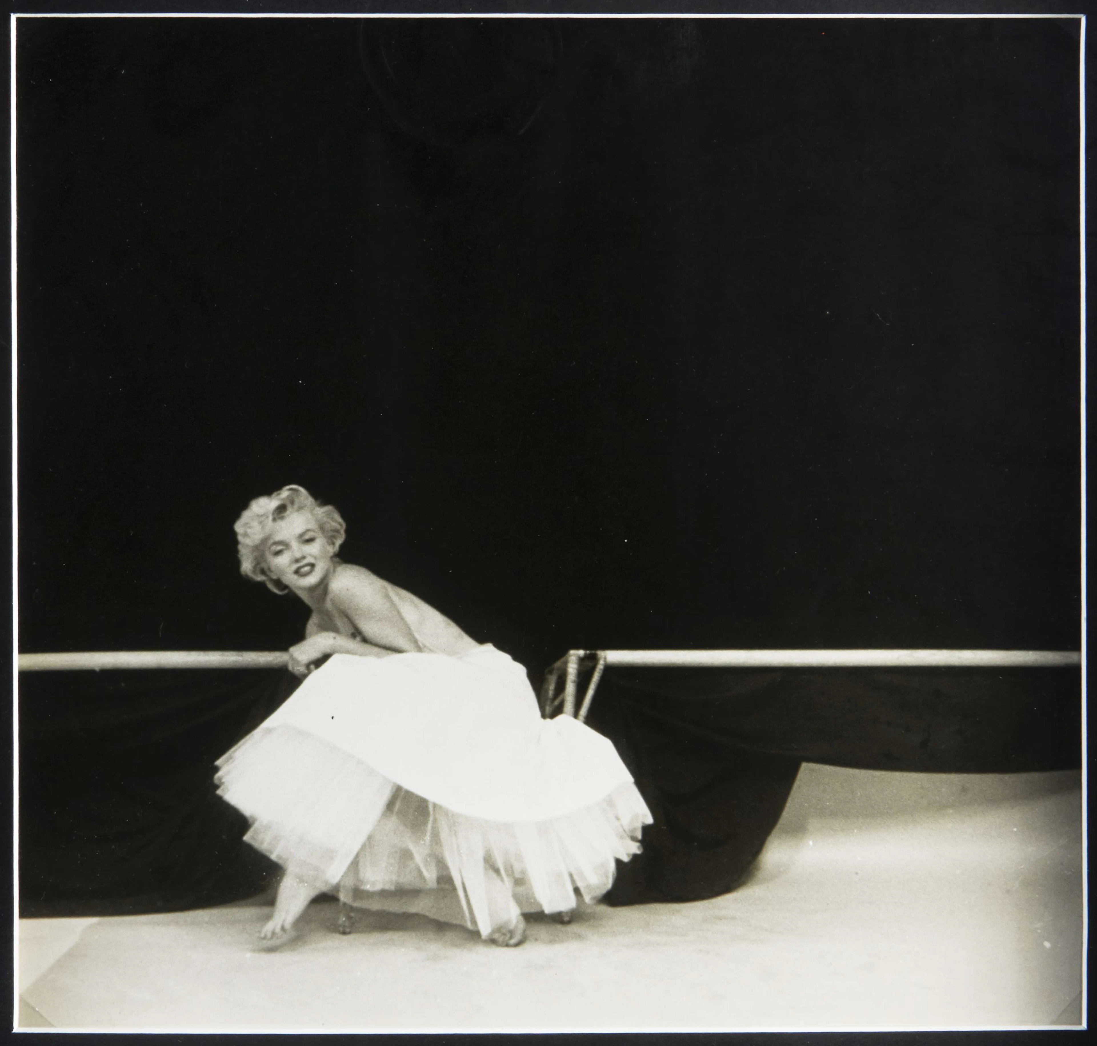 Milton GREENE 1922-1985 Marilyn Monroe en danseuse - 1954 Tirage argentique