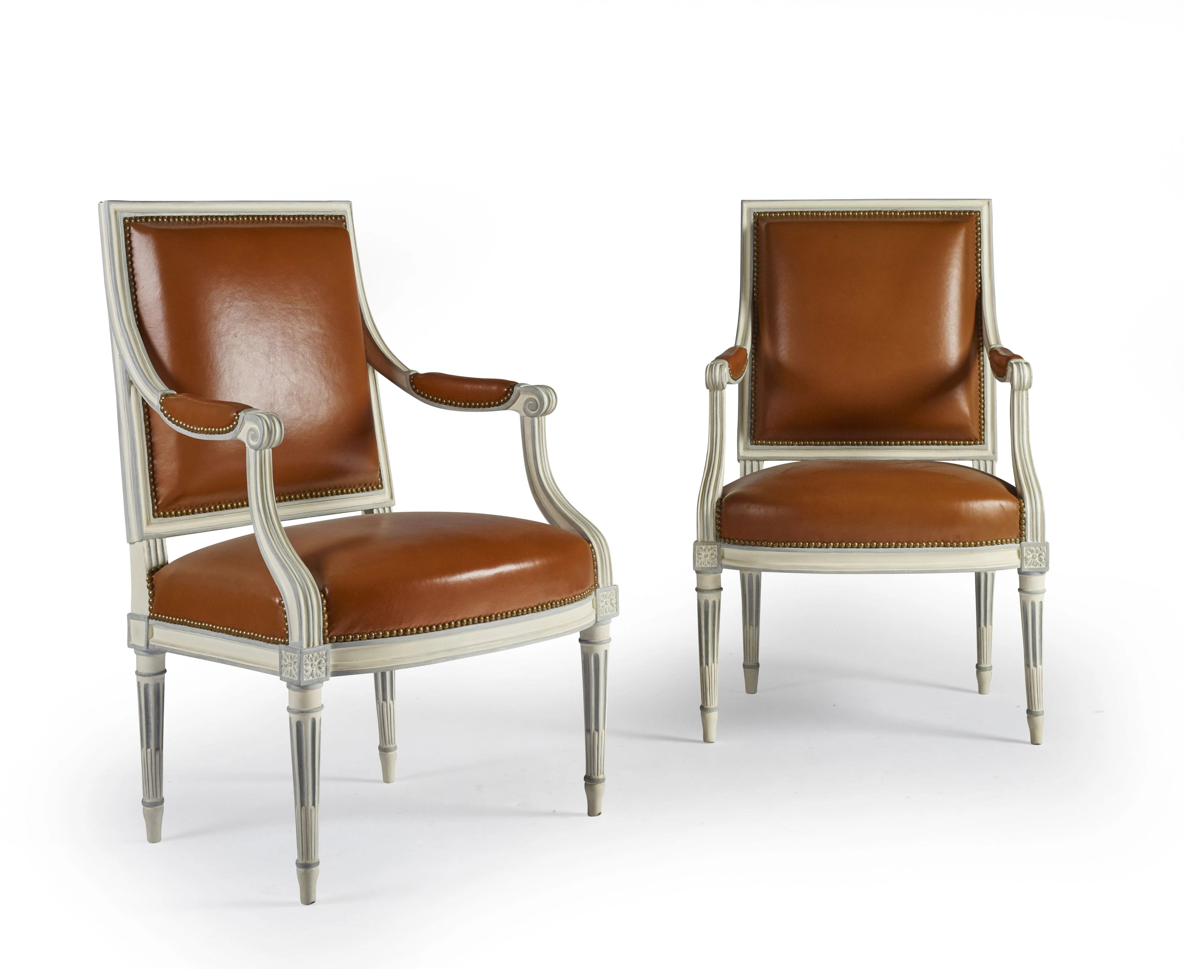 PAIRE DE FAUTEUILS D'ÉPOQUE LOUIS XVI Estampille de Jean Baptiste Claude Sené
