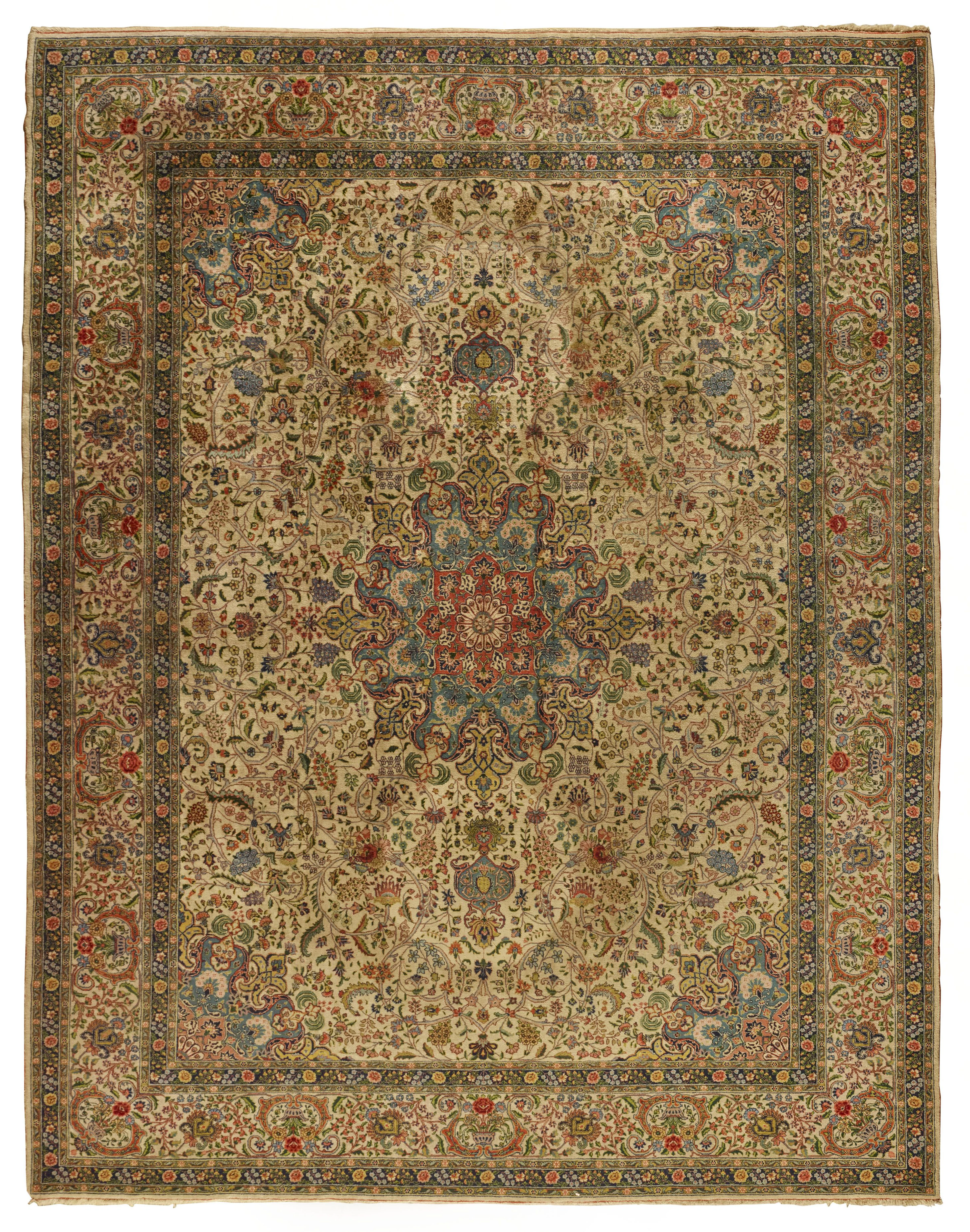 TAPIS DE MANUFACTURE DE TABRIZ OU DES ENVIRONS