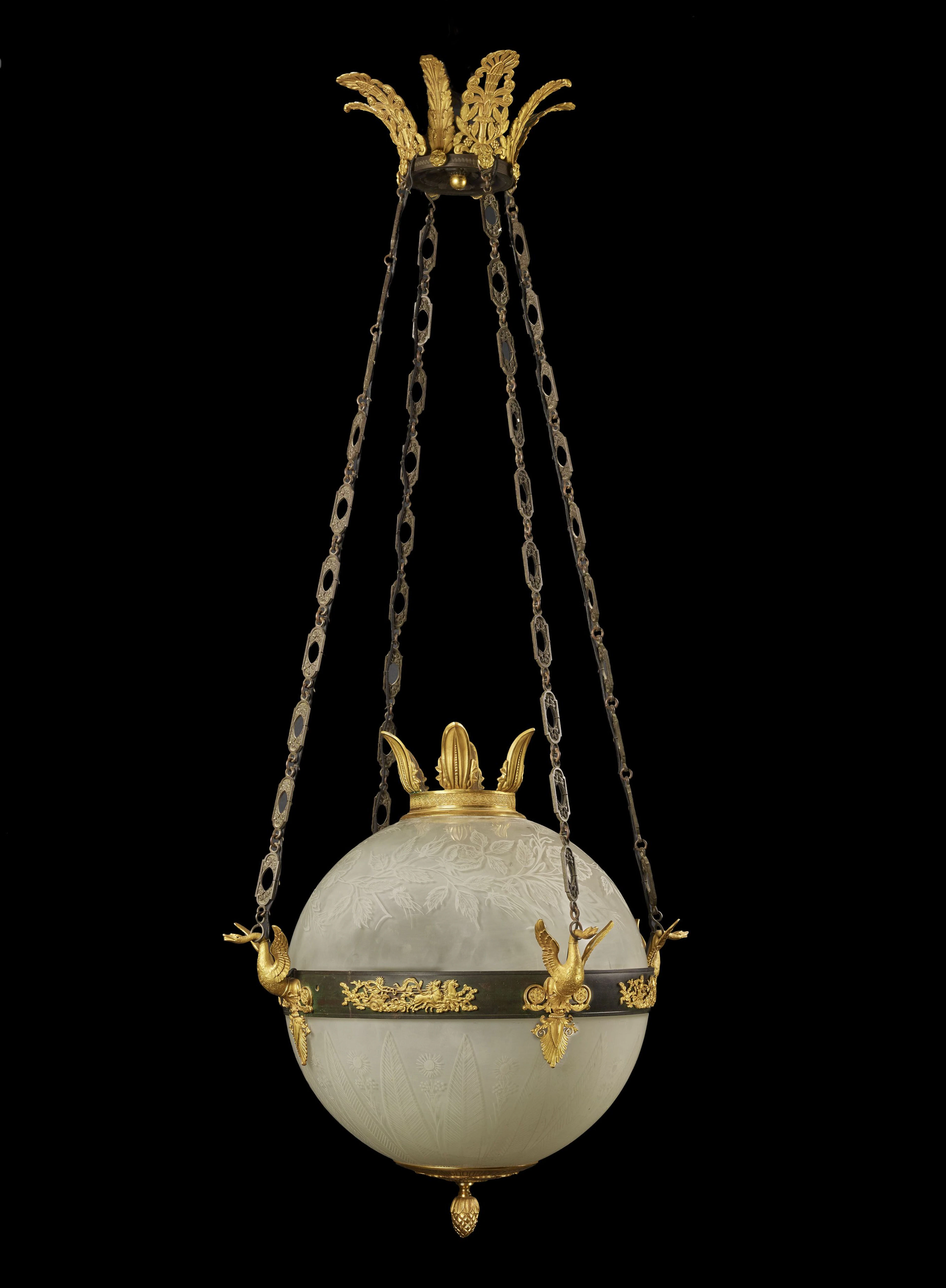 SUSPENSION D'ÉPOQUE NÉOCLASSIQUE Travail de l'Europe du Nord