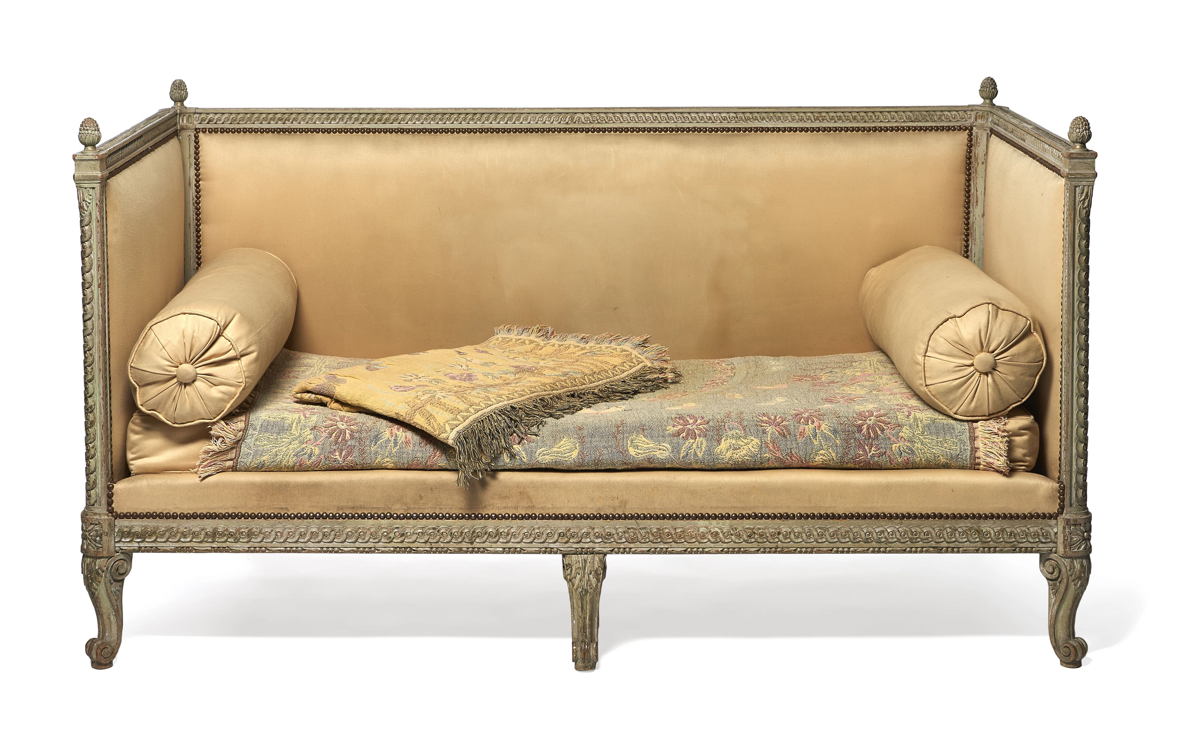 CANAPÉ DE STYLE TRANSITION Dans le goût de Louis Delanois (1731-1792)