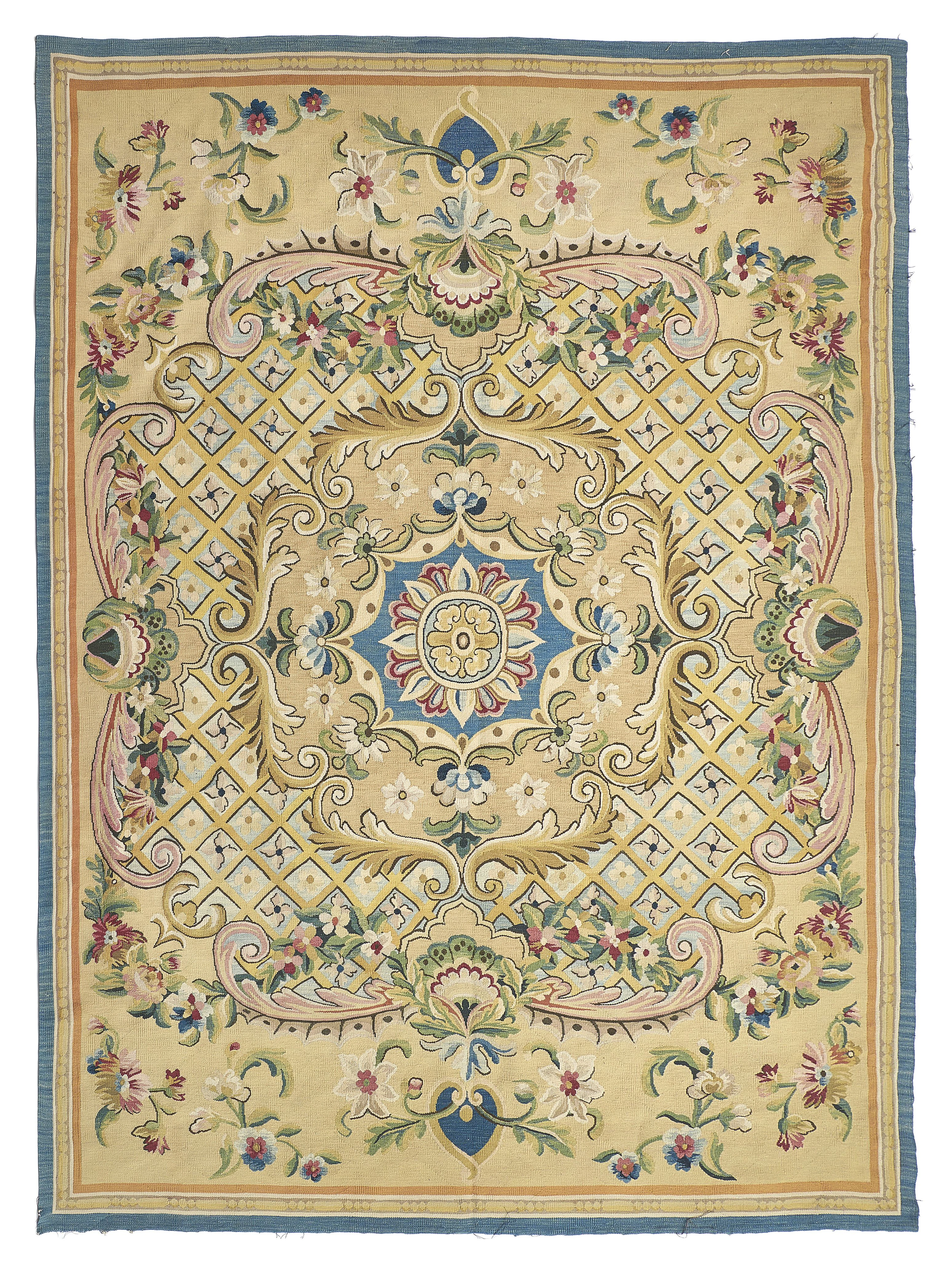 TAPIS D'AUBUSSON DANS LE STYLE DU XVIIIe SIÈCLE