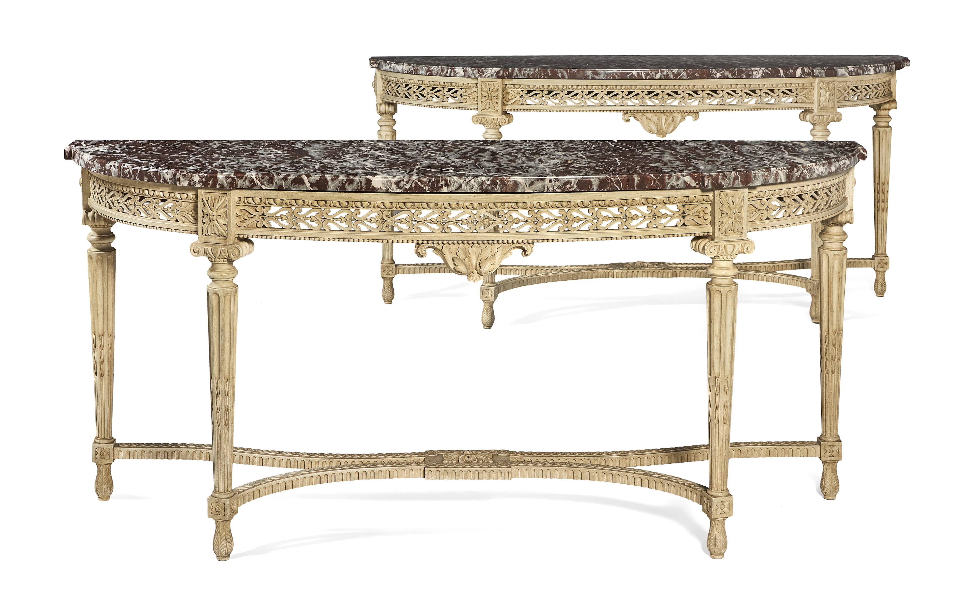 PAIRE DE CONSOLES DEMI-LUNE DE STYLE LOUIS XVI