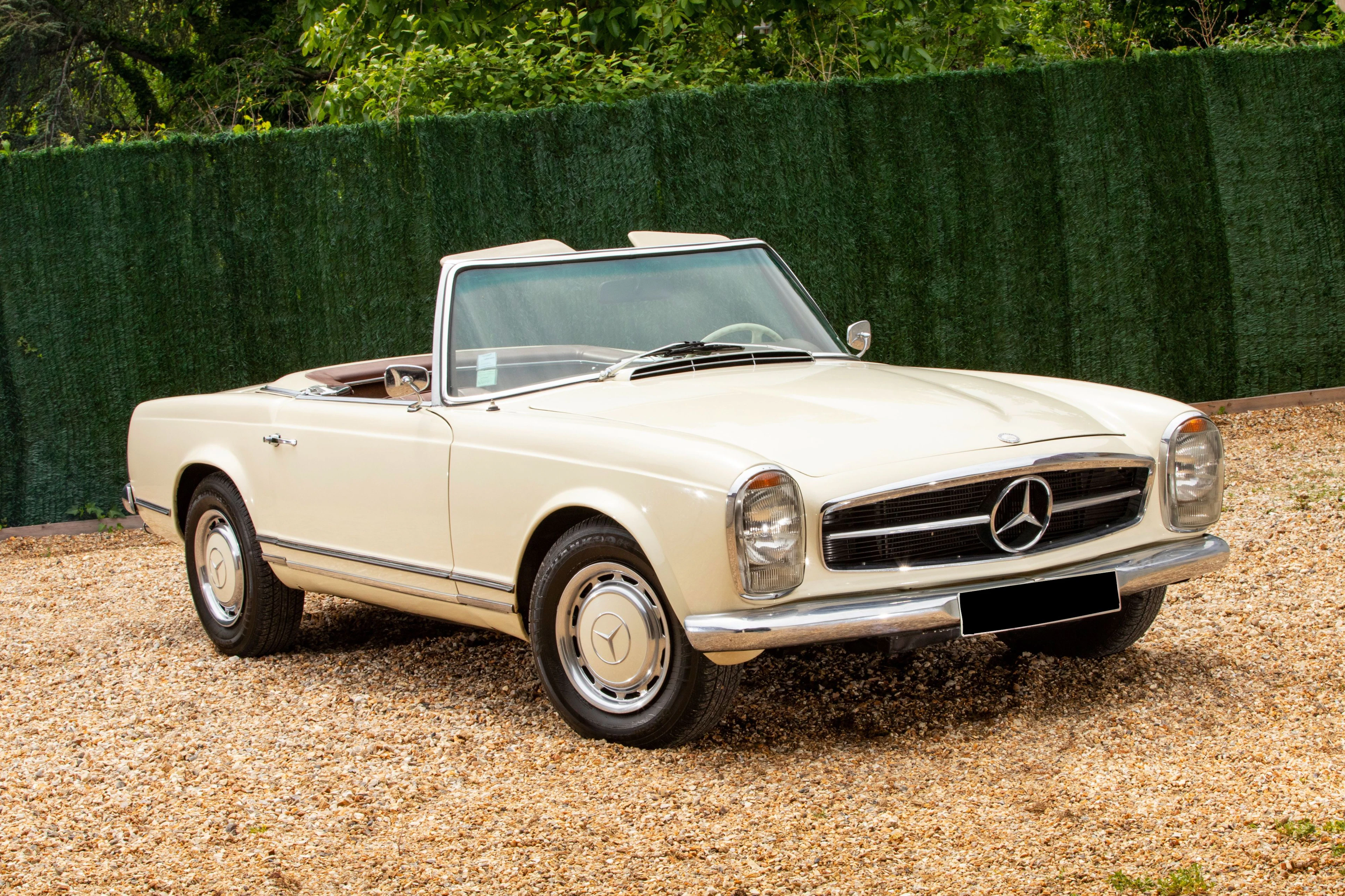 1967 Mercedes-Benz 250 SL automatique avec hard-top No...