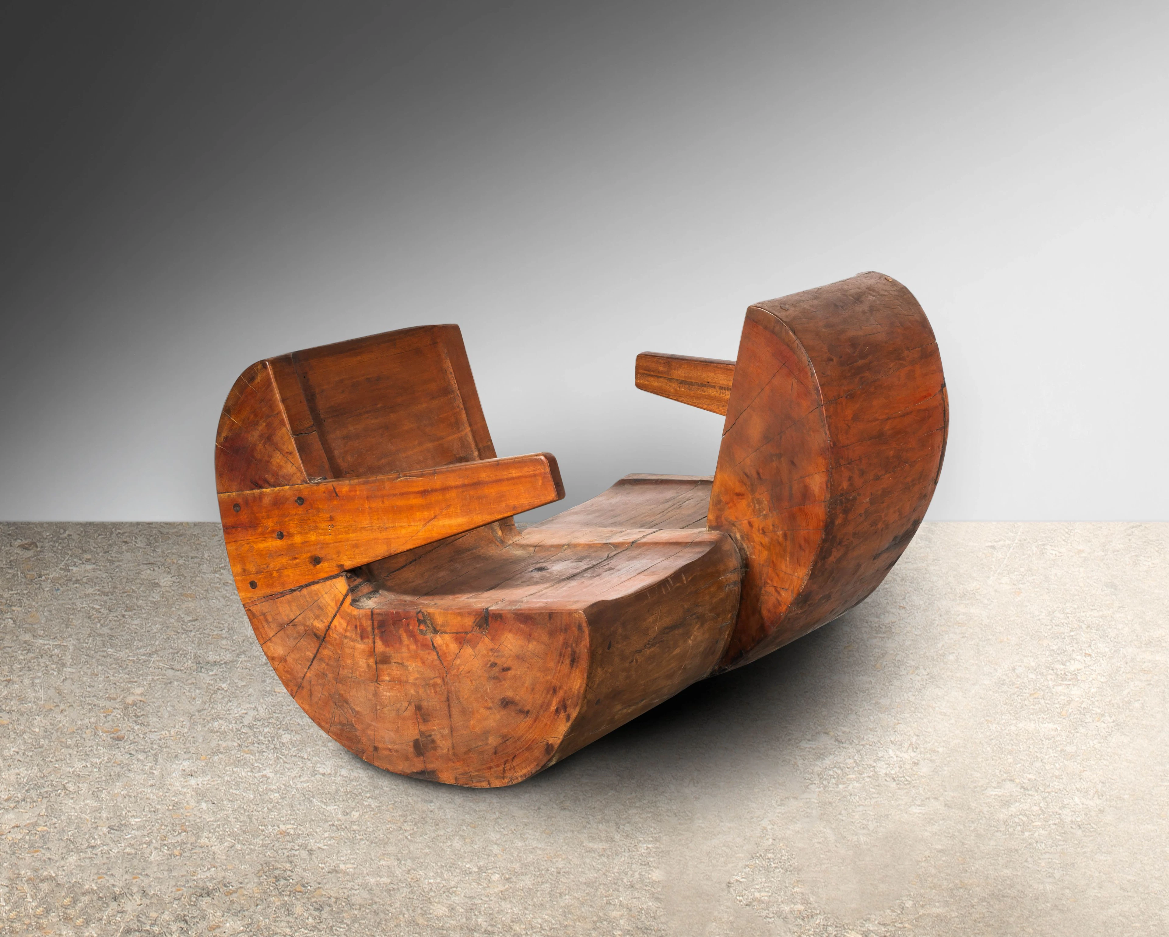 Zanine CALDAS 1919-2001 Fauteuil sculptural dit « Namoradeira » - circa 1970