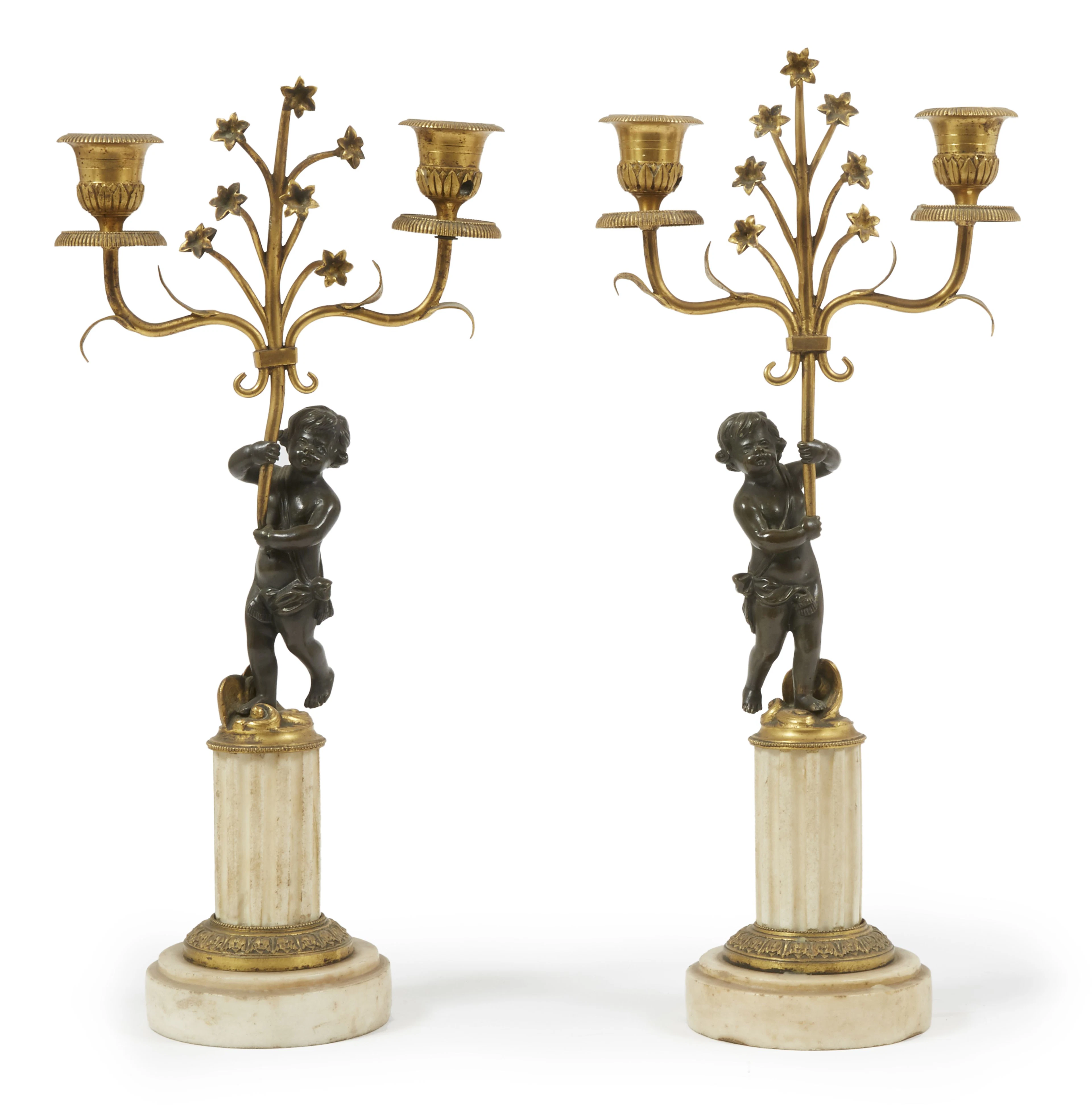PAIRE DE CANDELABRES (ANCIENNE GARNITURE DE CHEMINEE)