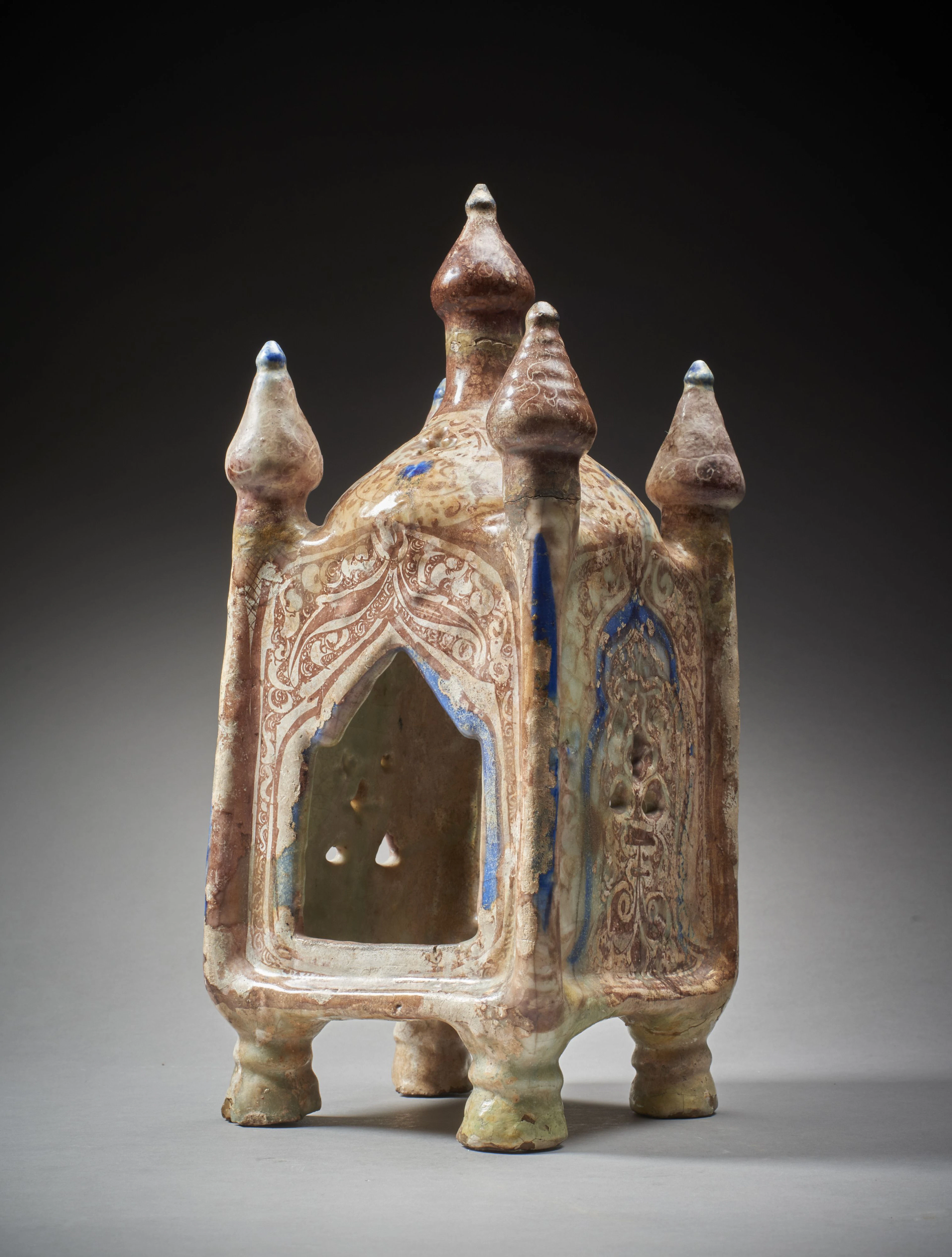 RARE LANTERNE EN CÉRAMIQUE LUSTRÉE Raqqa