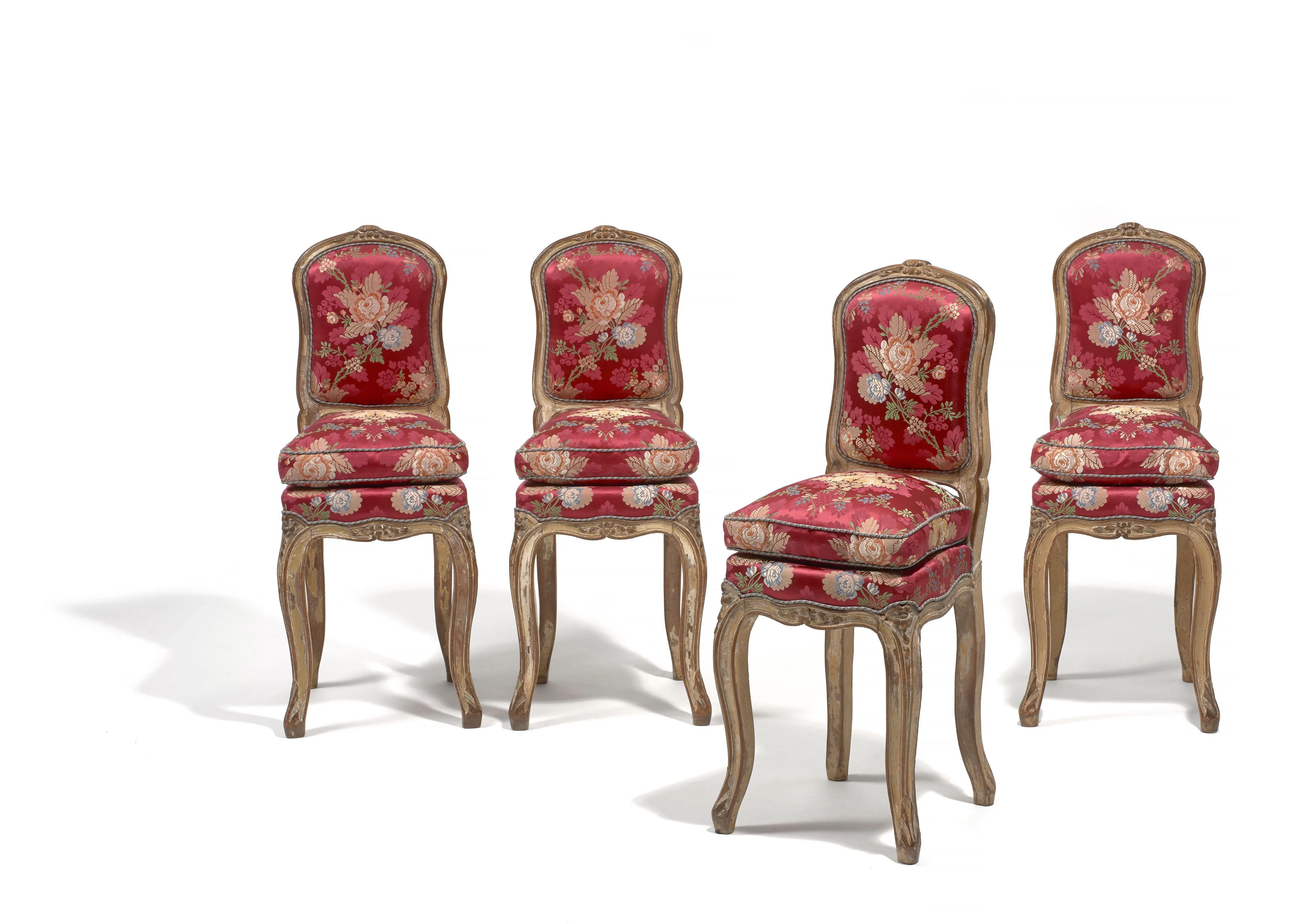 SUITE DE QUATRE CHAISES DE MUSICIENS DE STYLE LOUIS XV