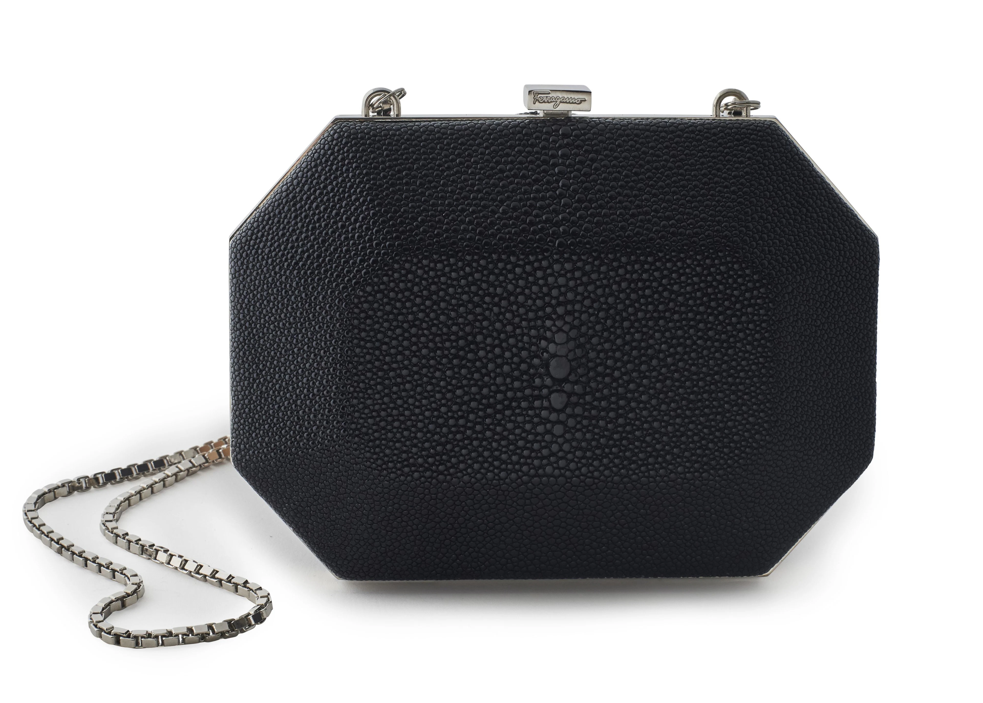 SALVATORE FERRAGAMO Minaudière en galuchat noir