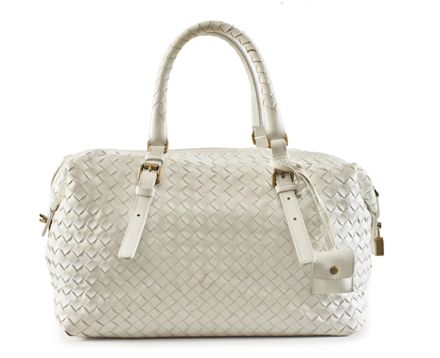 BOTTEGA VENETA SAC en cuir tressé blanc