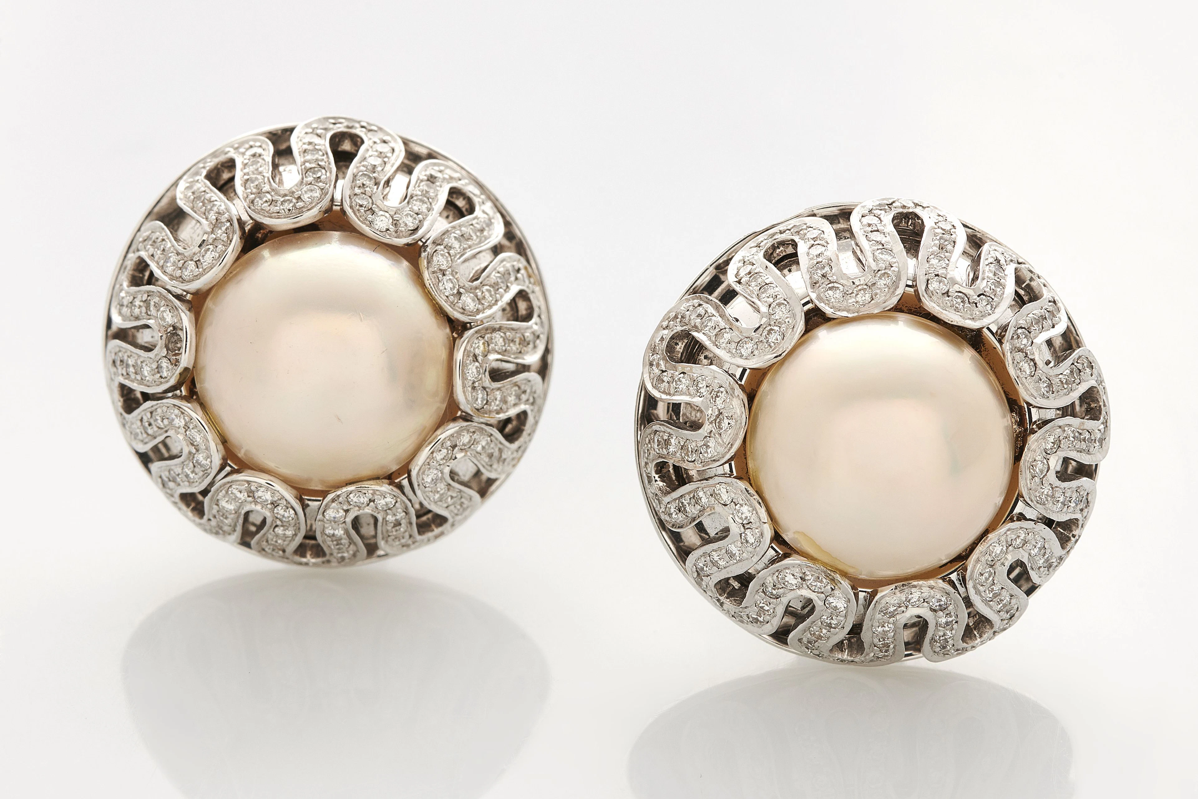 VERSACE Paire de boutons d'oreilles