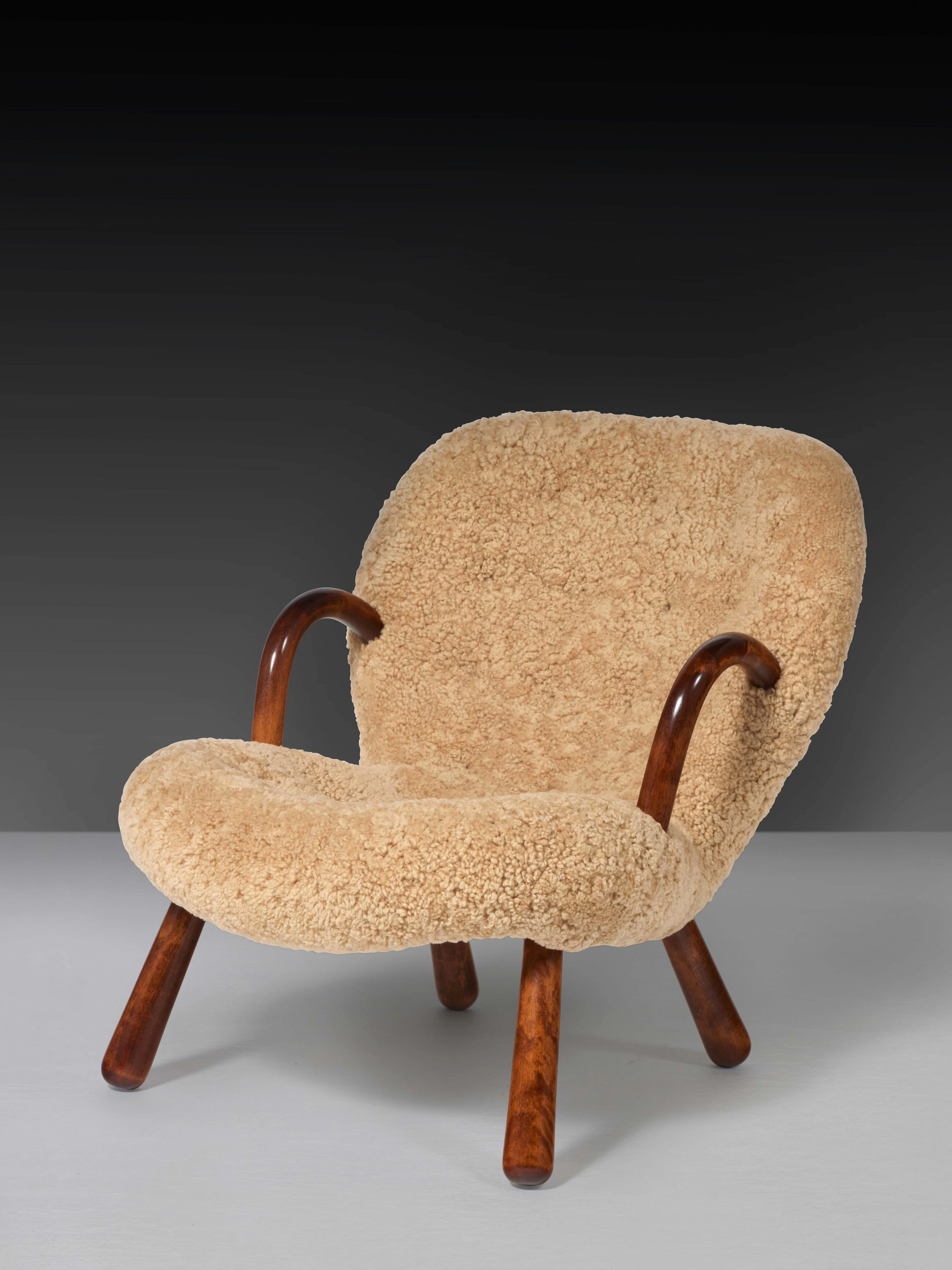 Arnold MADSEN 1907-1989 Fauteuil dit « Clam » - Modèle créé en 1944