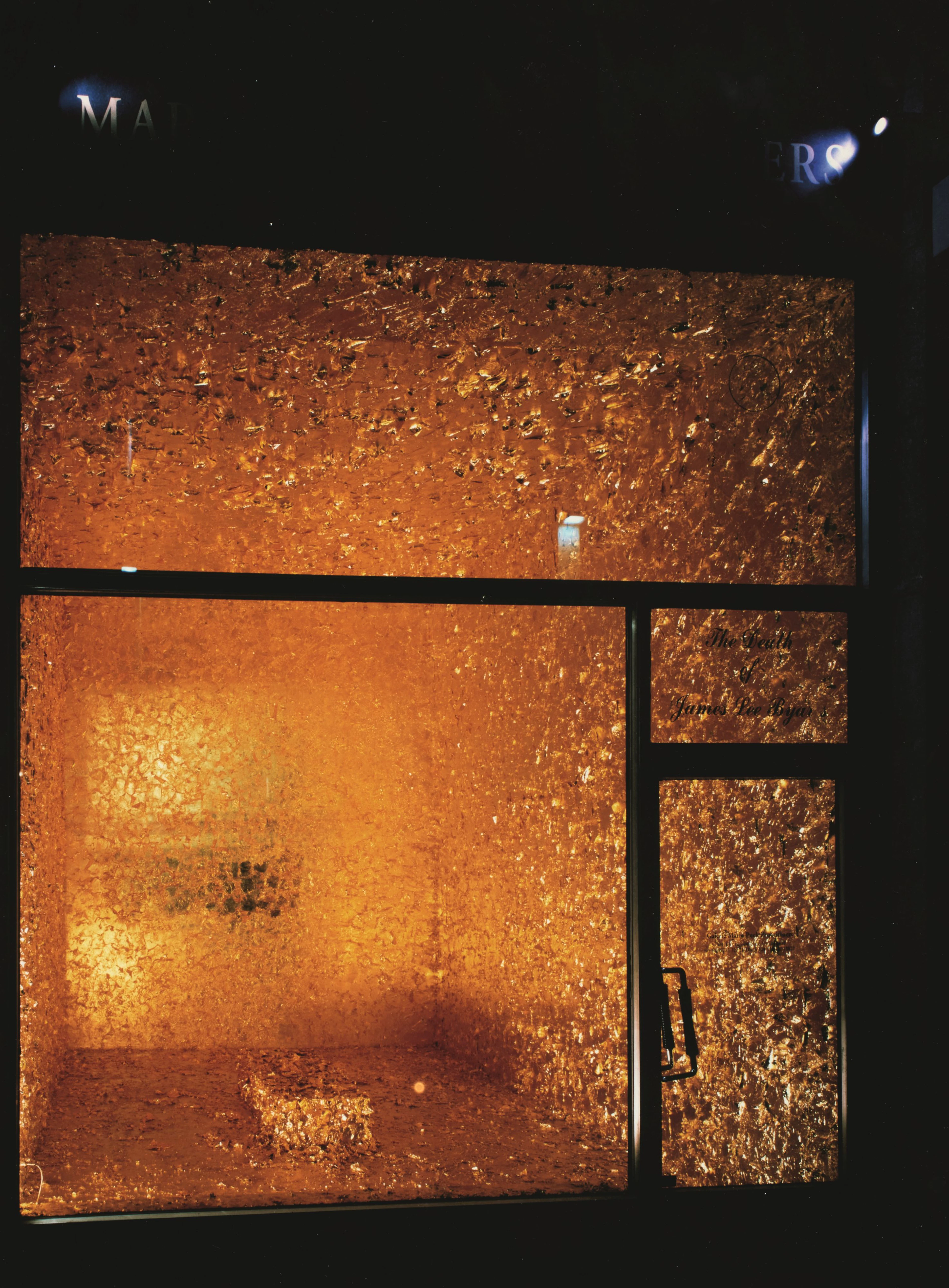 [James Lee BYARS]