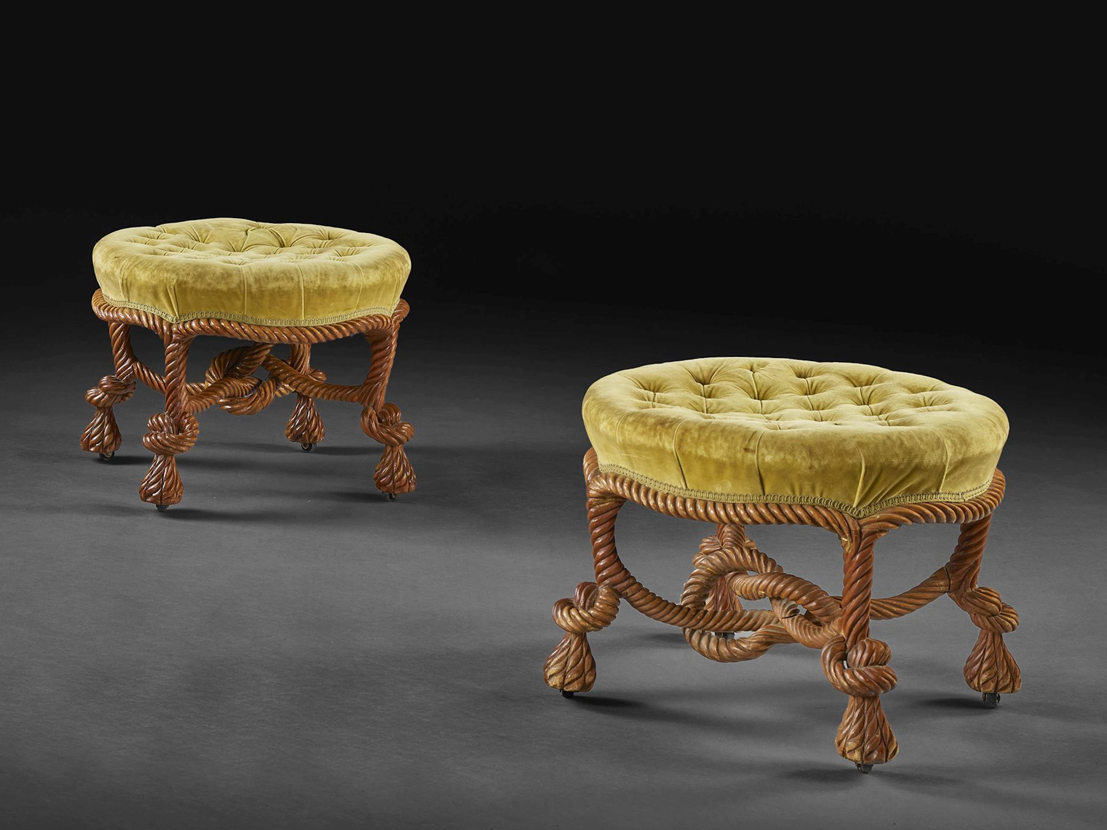 PAIRE DE TABOURETS D'ÉPOQUE NAPOLÉON III Attribués à Fournier