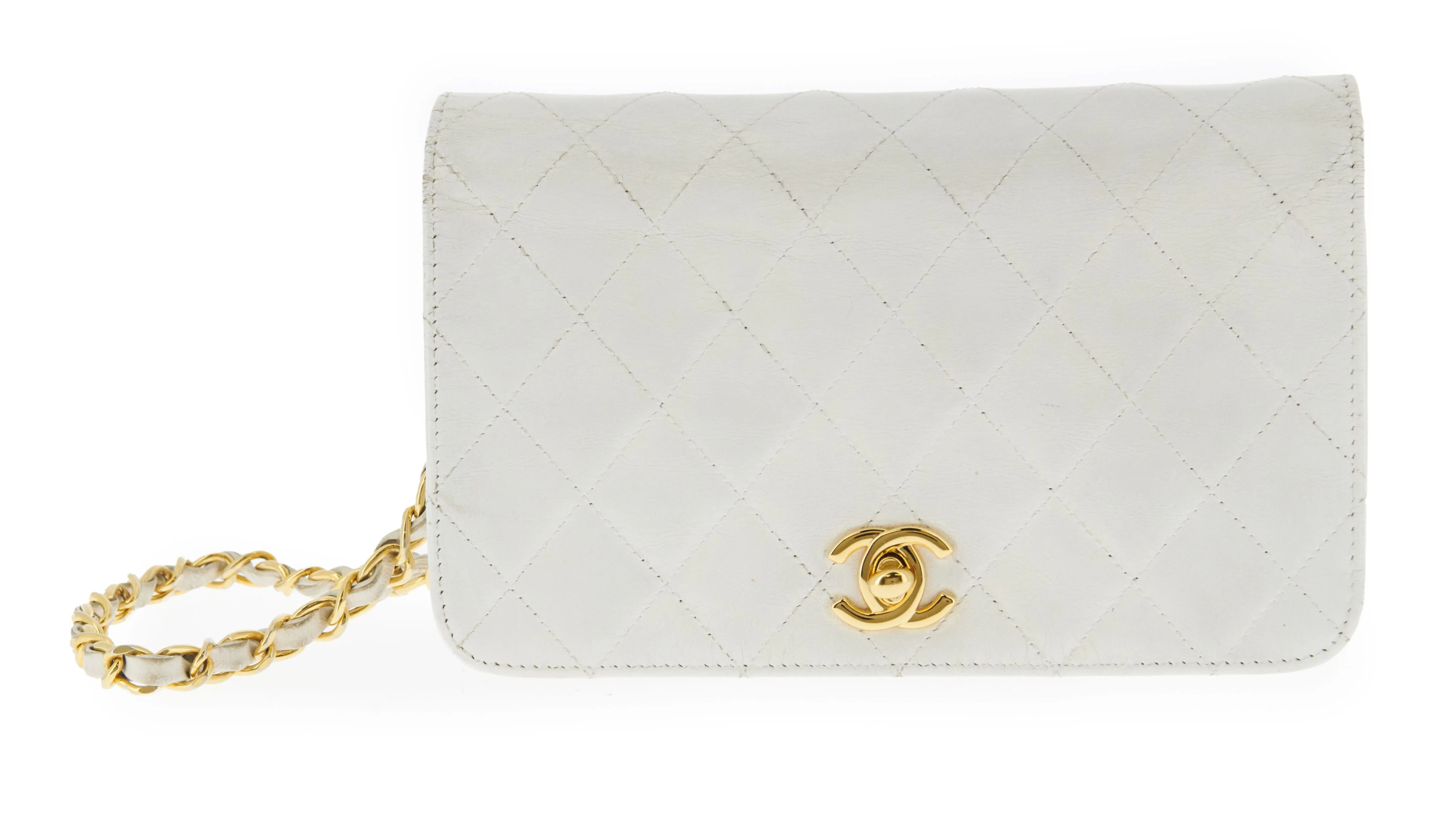 CHANEL circa 1980-1985 Minaudière Cuir blanc Garniture...