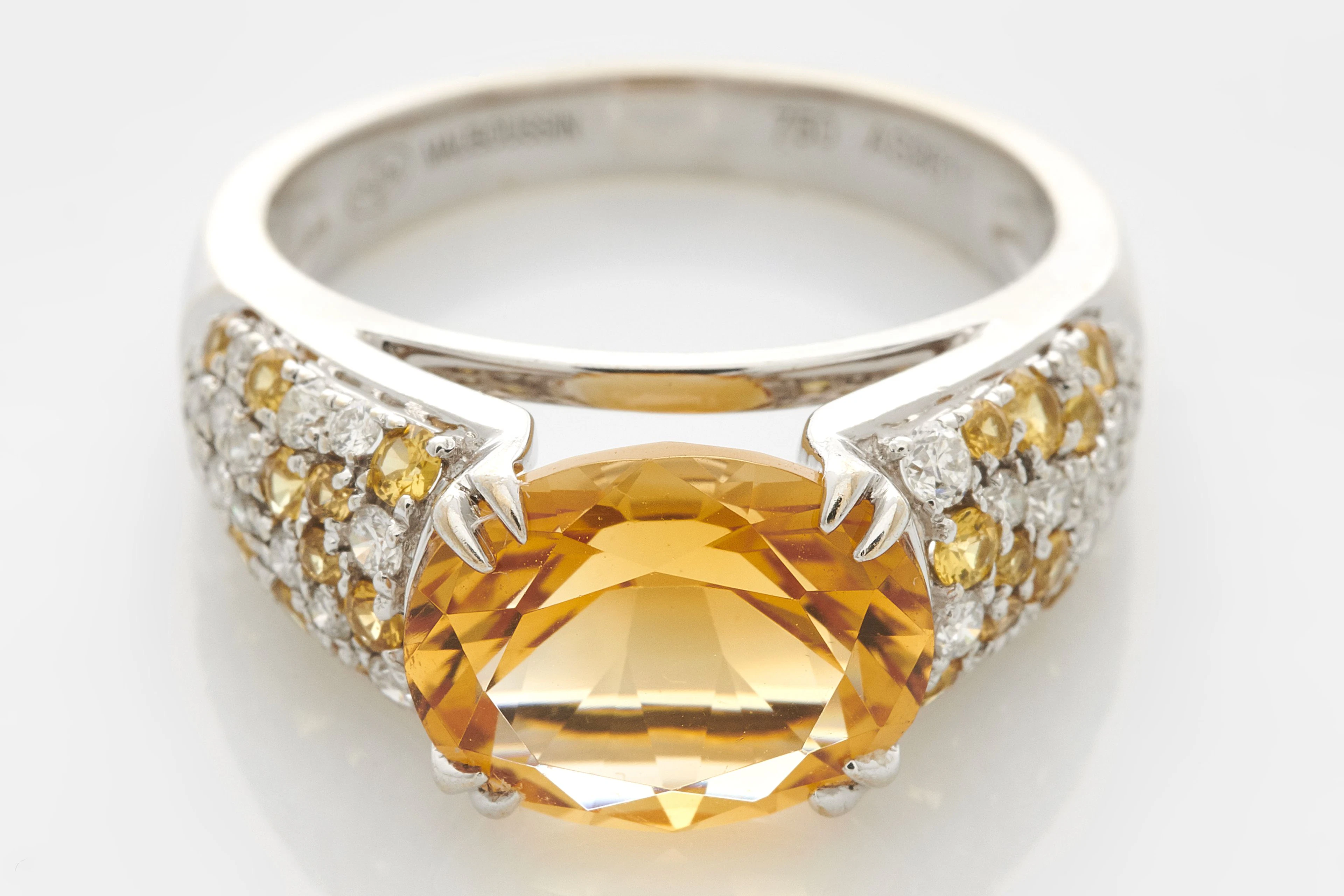 MAUBOUSSIN Bague demi-jonc "Nuit d'amour"