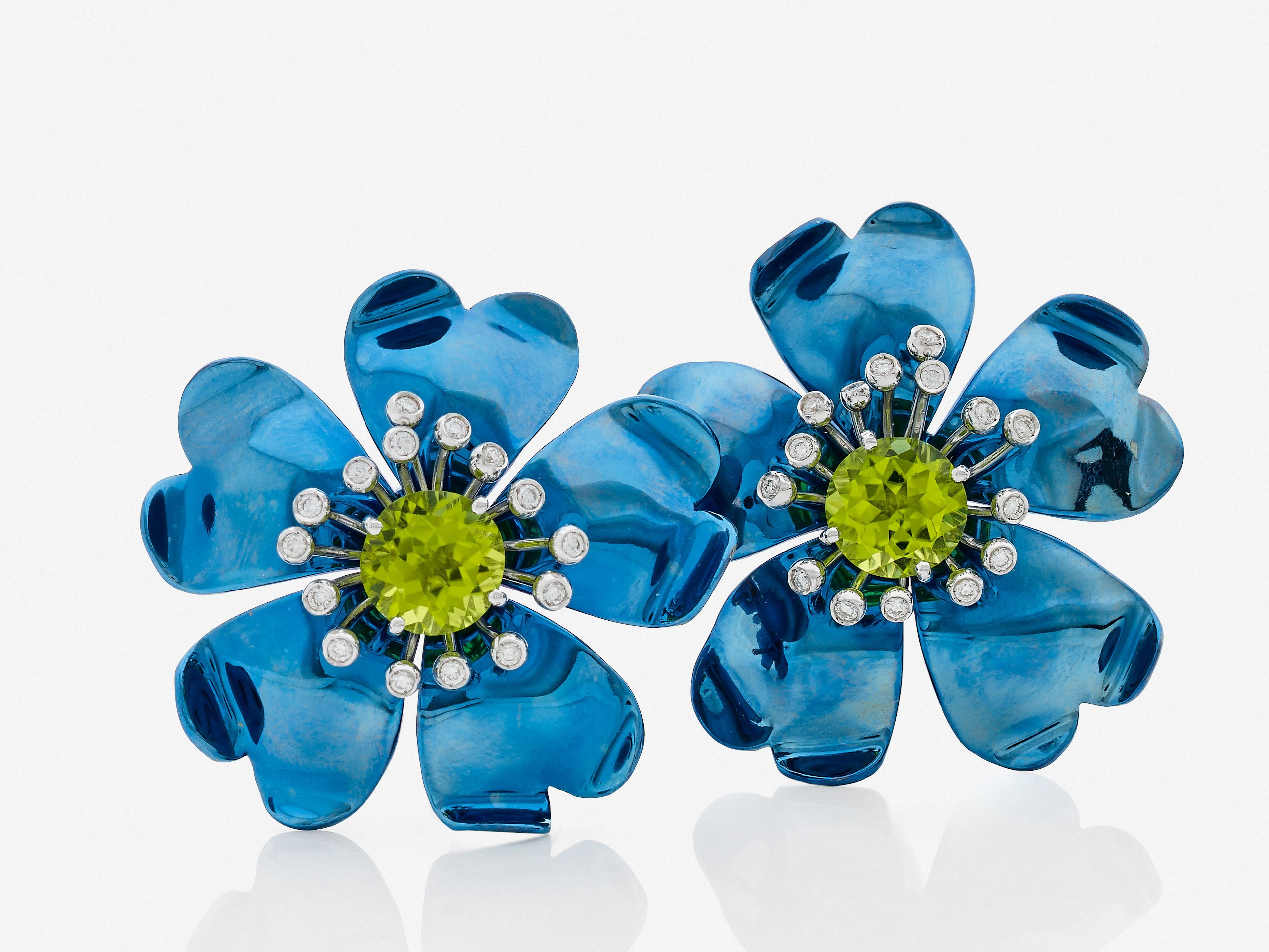 MARGHERITA BURGENER Paire de boucles d'oreilles "fleurs"