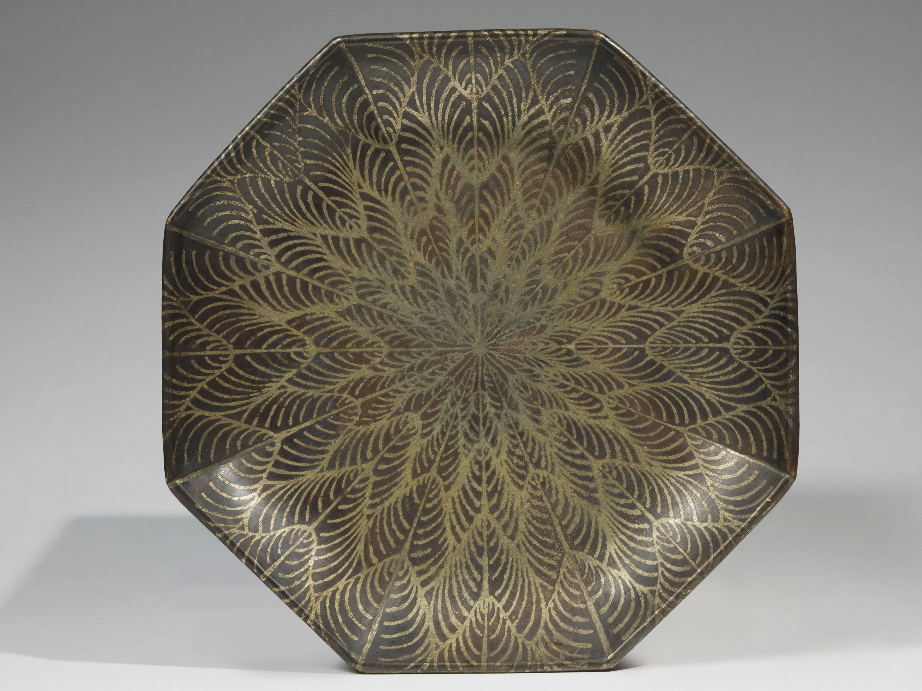 Jean DUNAND 1877-1942 Plat de forme octogonale - 1914