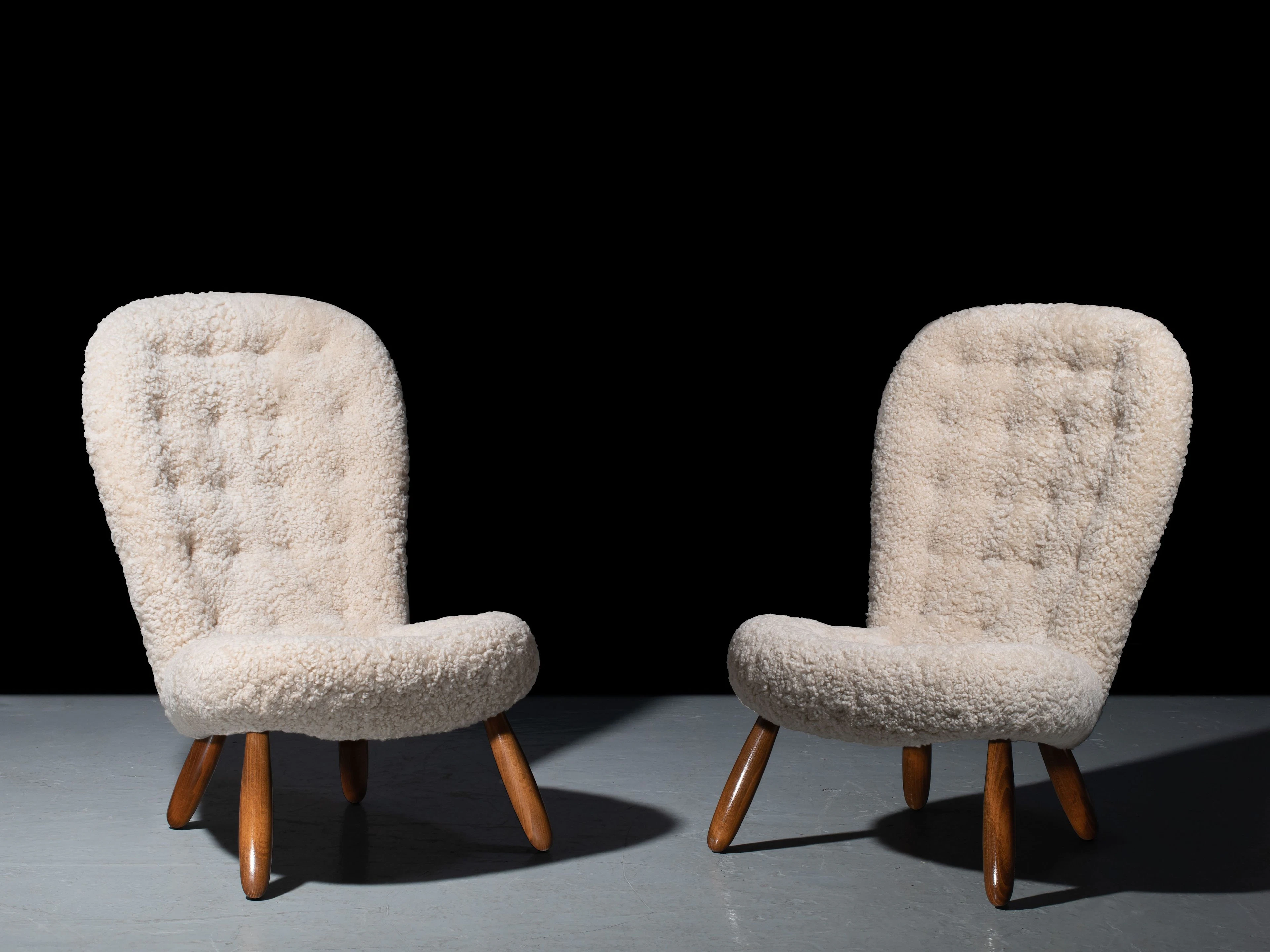 Arnold MADSEN 1907-1989 Paire de fauteuils à haut dossier...