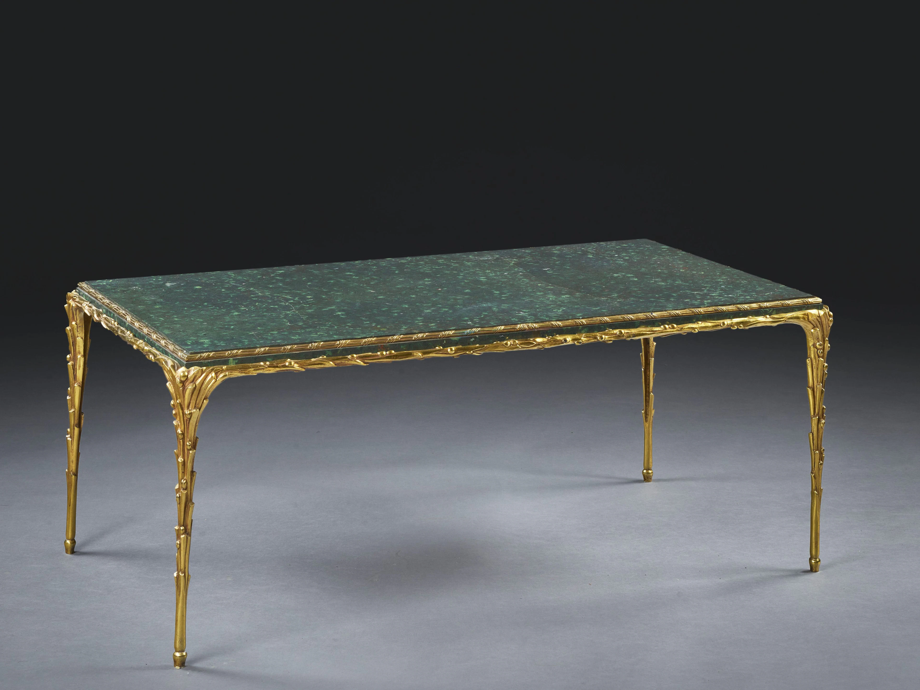 TABLE BASSE, XXe SIÈCLE Attribuée à Maison Bagues