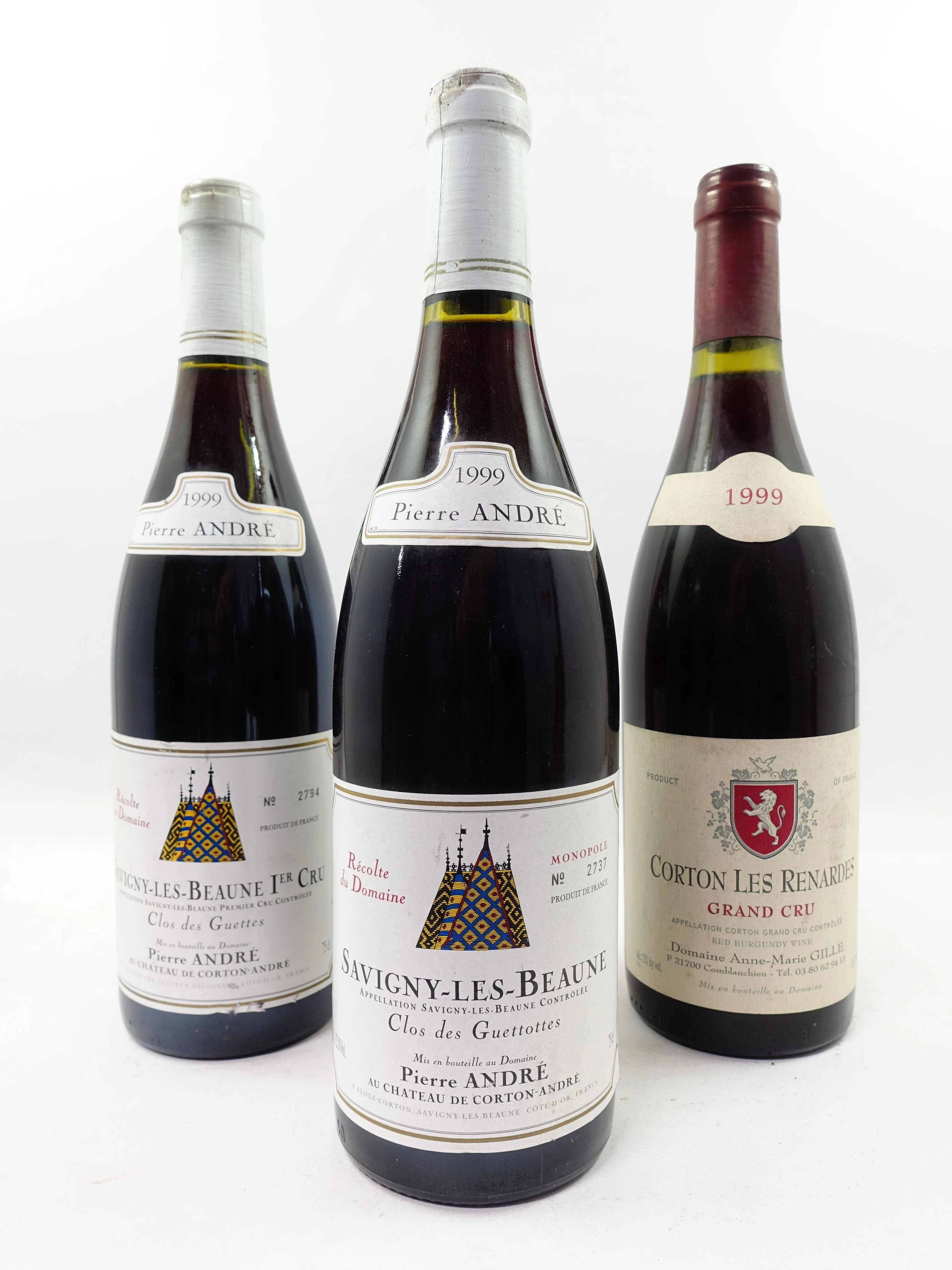 12 bouteilles 2 bts : CORTON 1999 Grand Cru Renardes