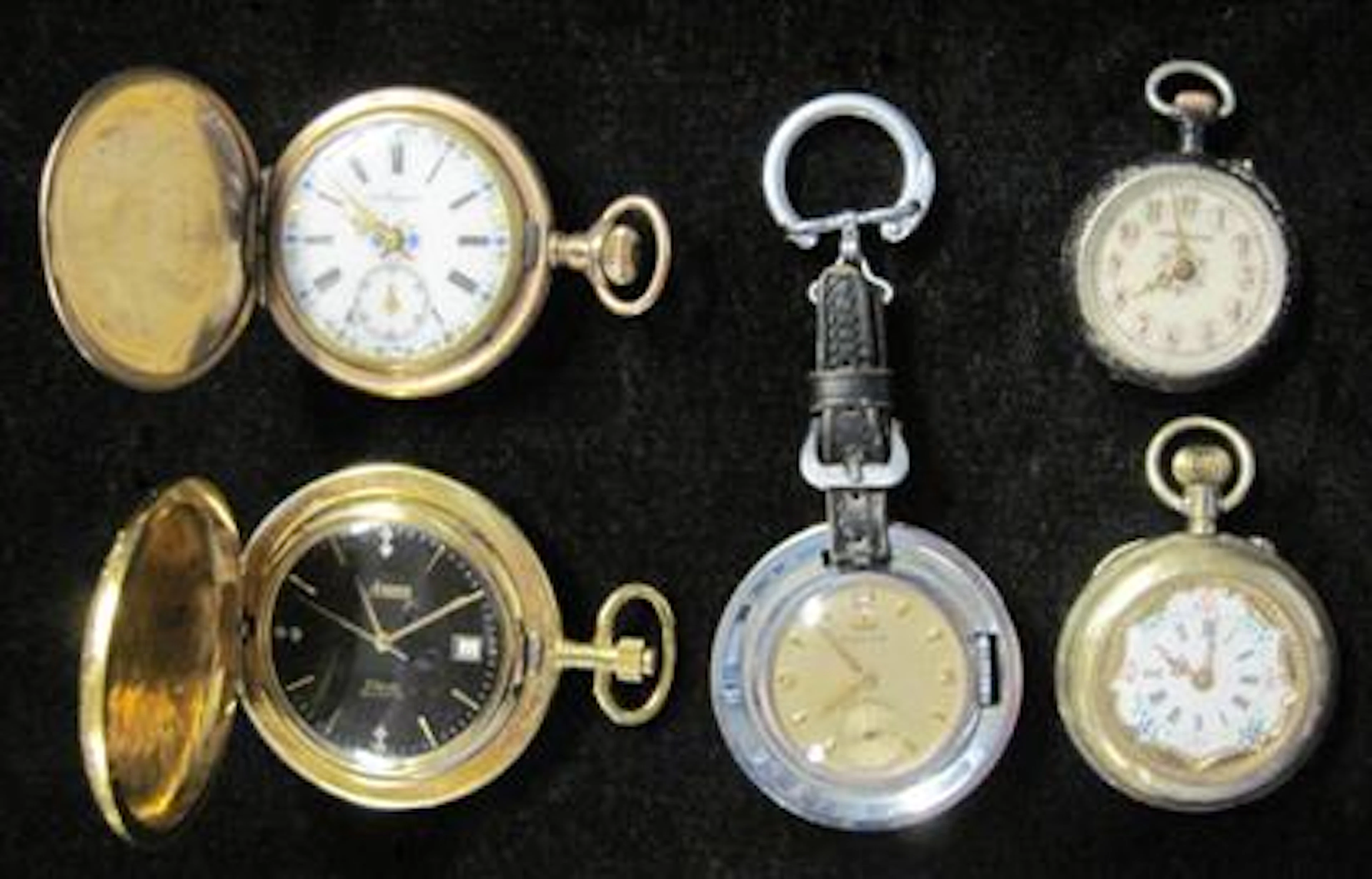 Four lady's and one gentleman's pocket watches, 20th century