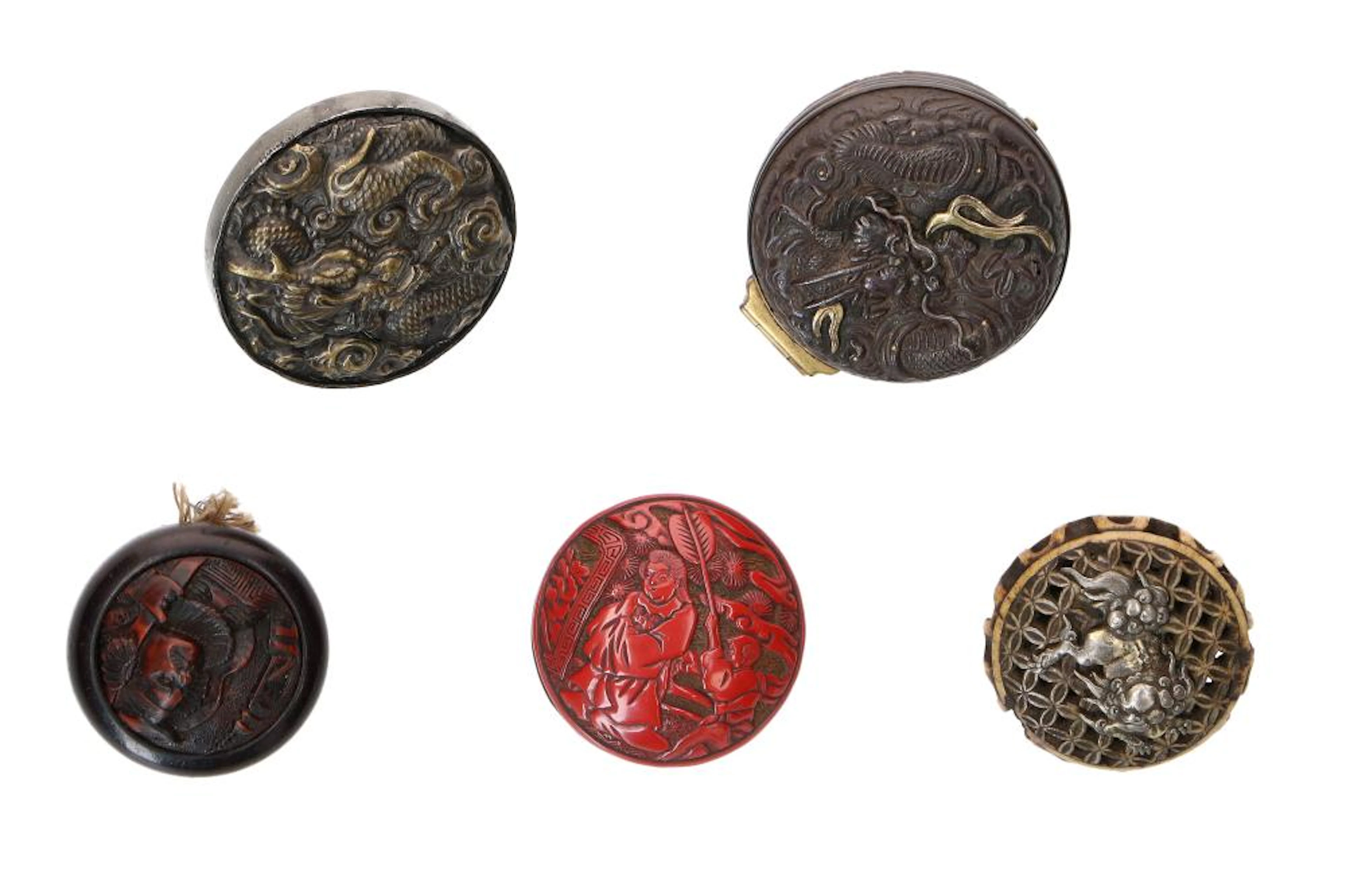Lot of five manju