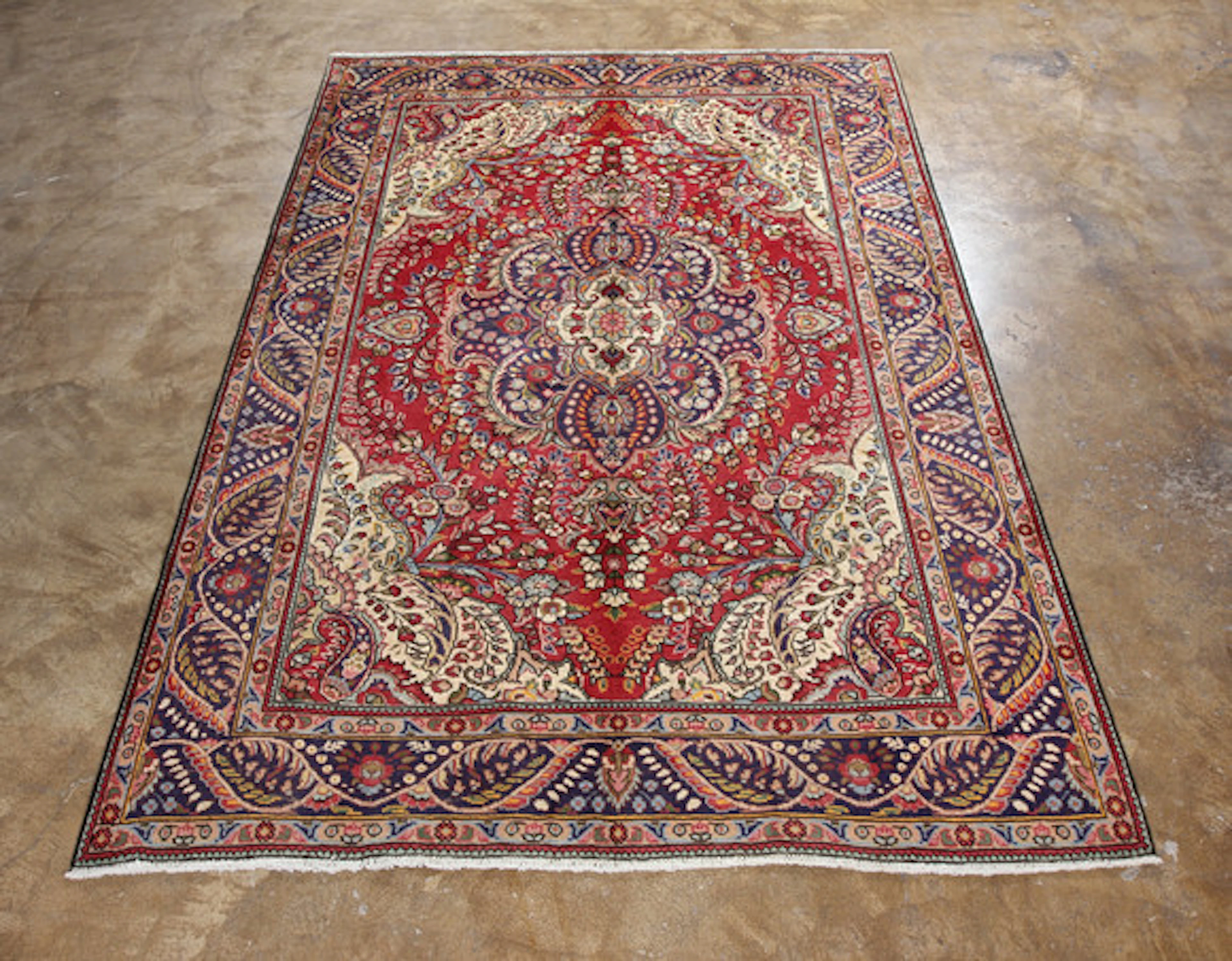 MATTA, persisk Tabriz, 285 x 200 cm.