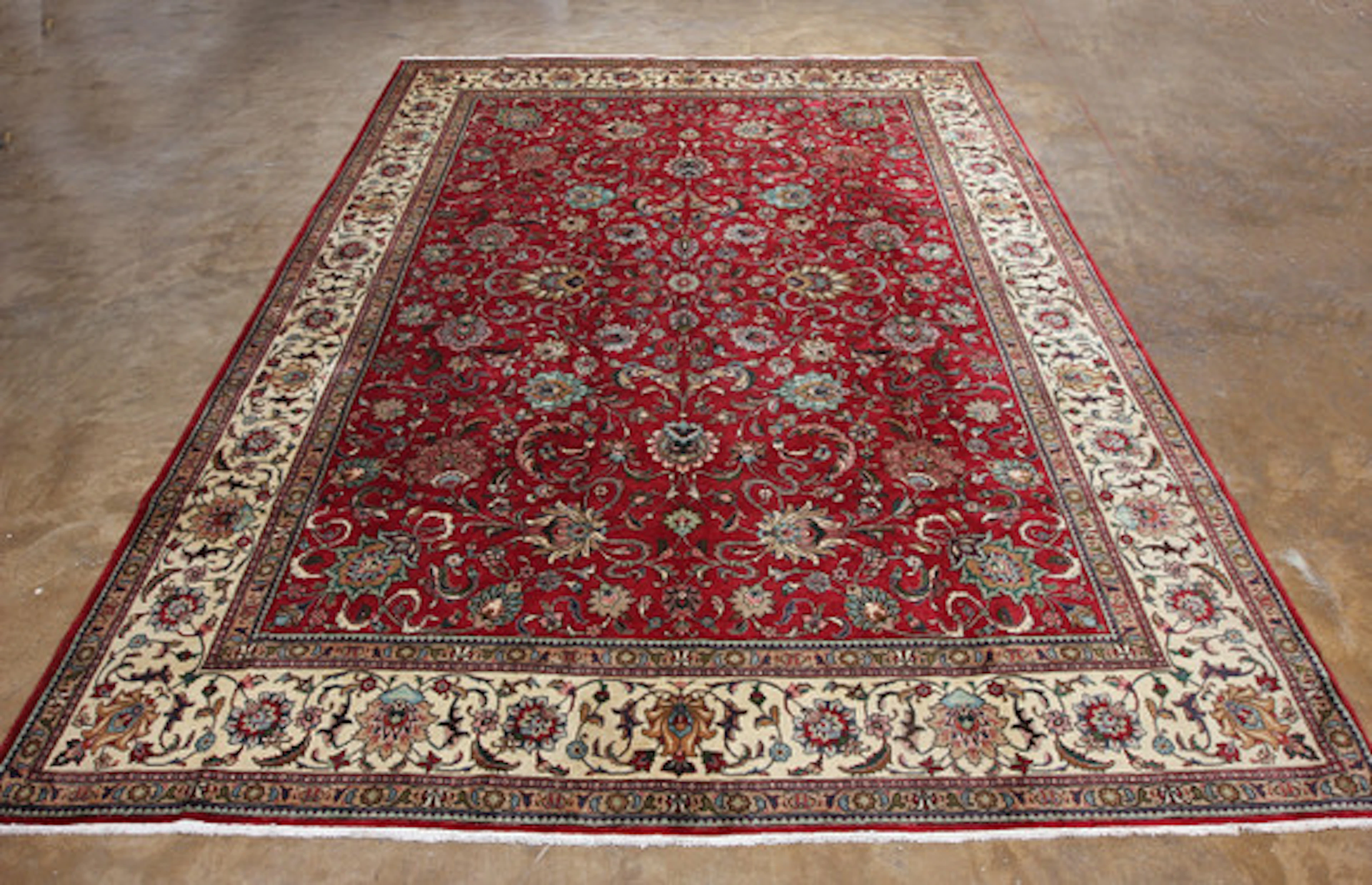 MATTA, persisk Tabriz, 465 x 330 cm.